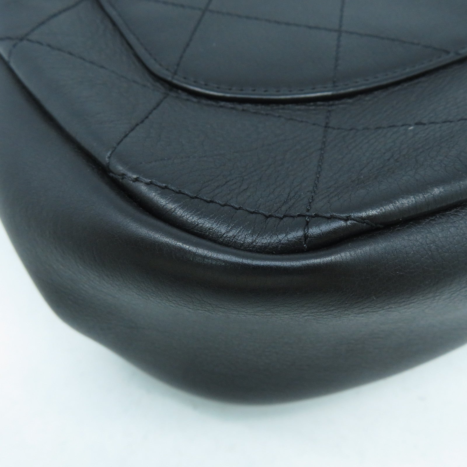 CHANEL 菱格牛皮皮革Chain Shoulder Bag金扣鏈帶肩背袋黑色