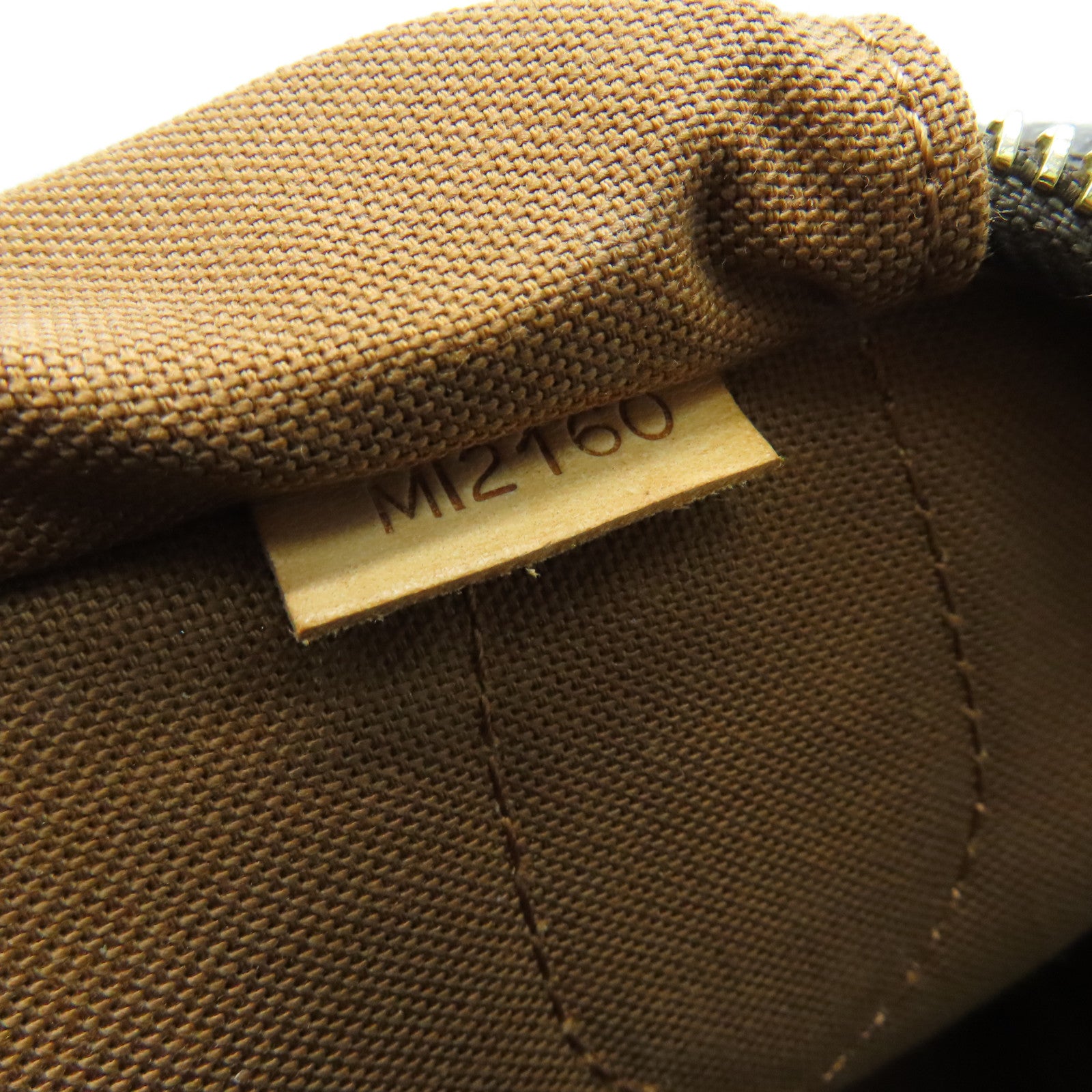 LOUIS VUITTON Monogram Montorgueil PM Shoulder Bag金扣肩背袋啡色