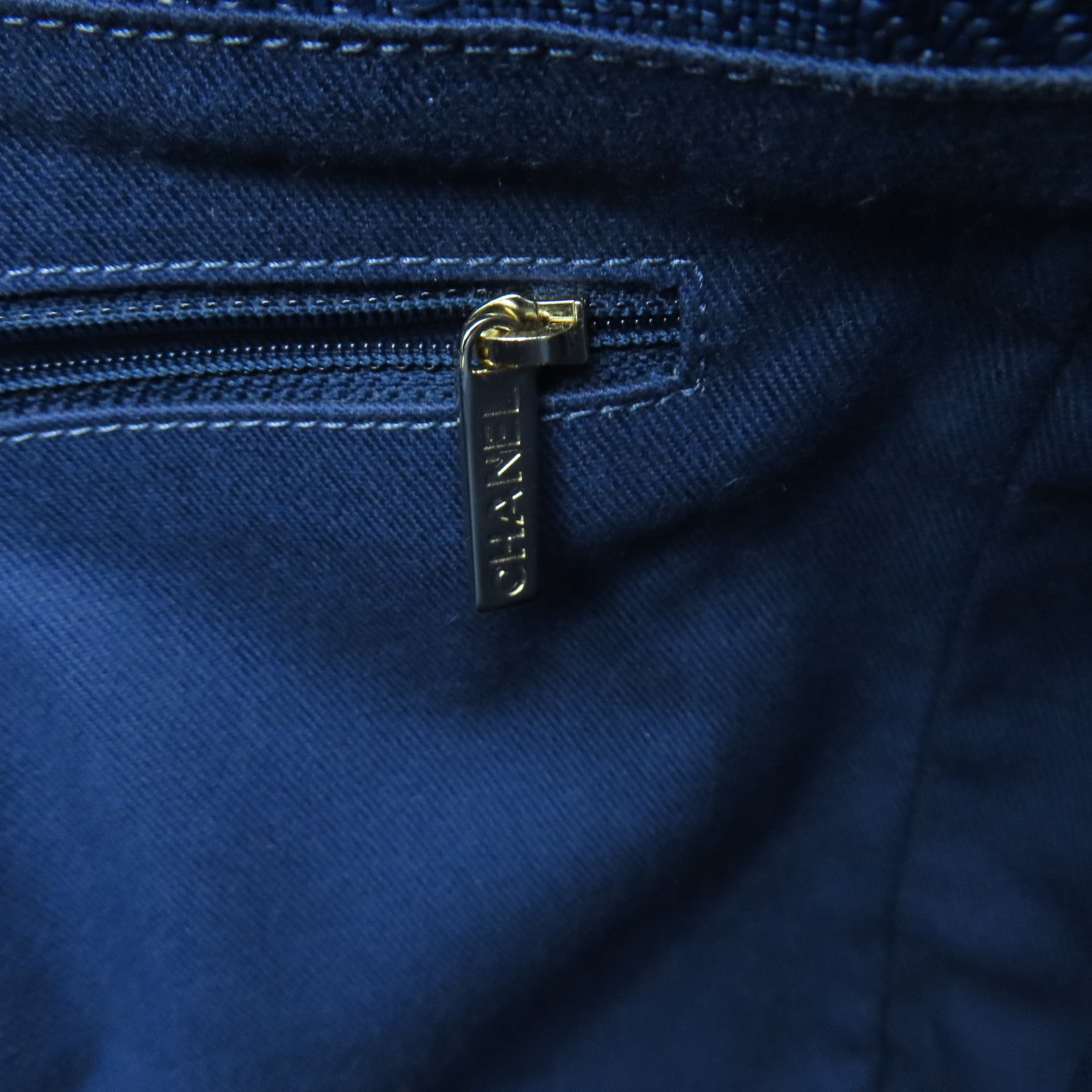 CHANEL 帆布Deauville Tote金扣鏈帶肩背袋藍色