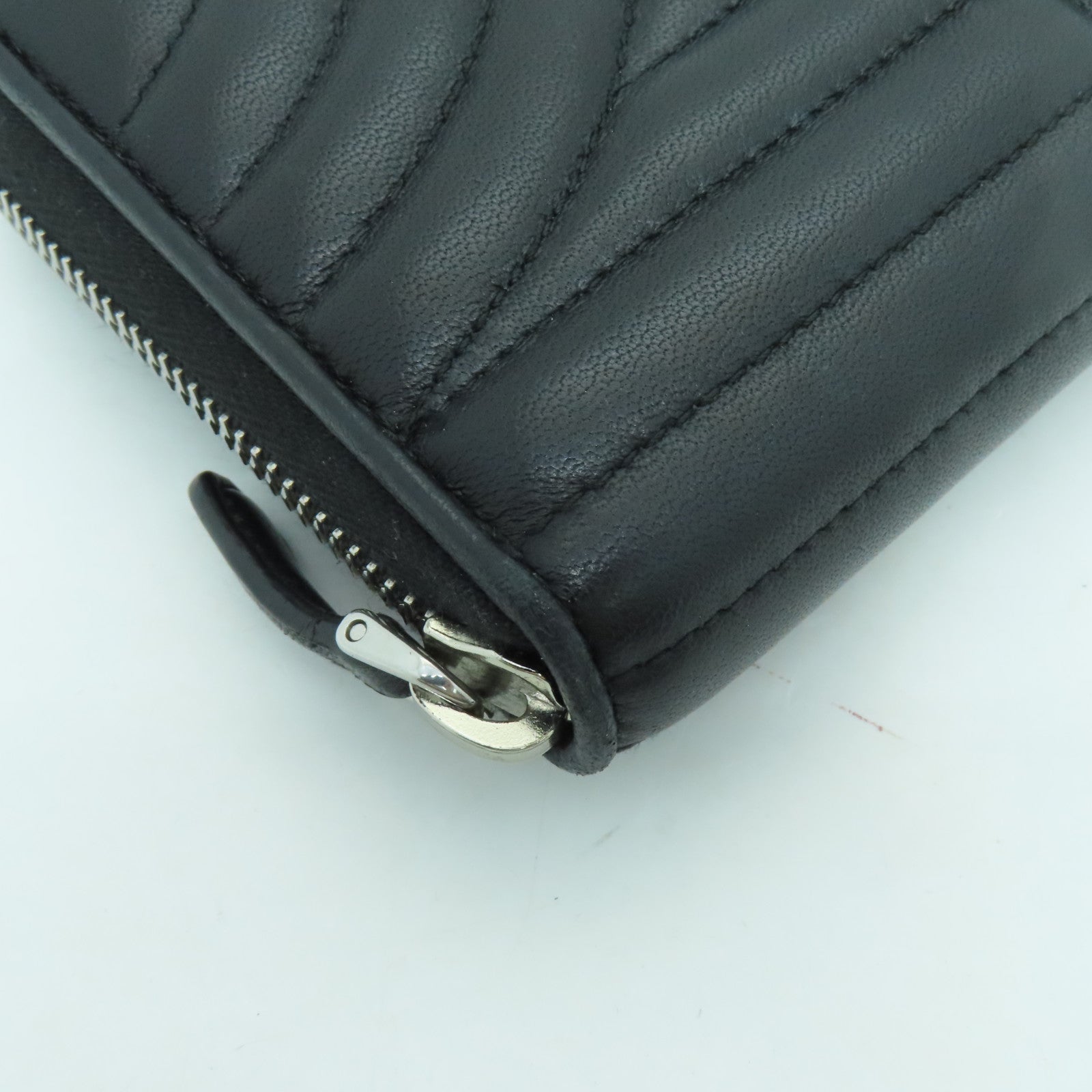 PRADA 牛皮皮革Long Wallet銀扣長錢包黑色