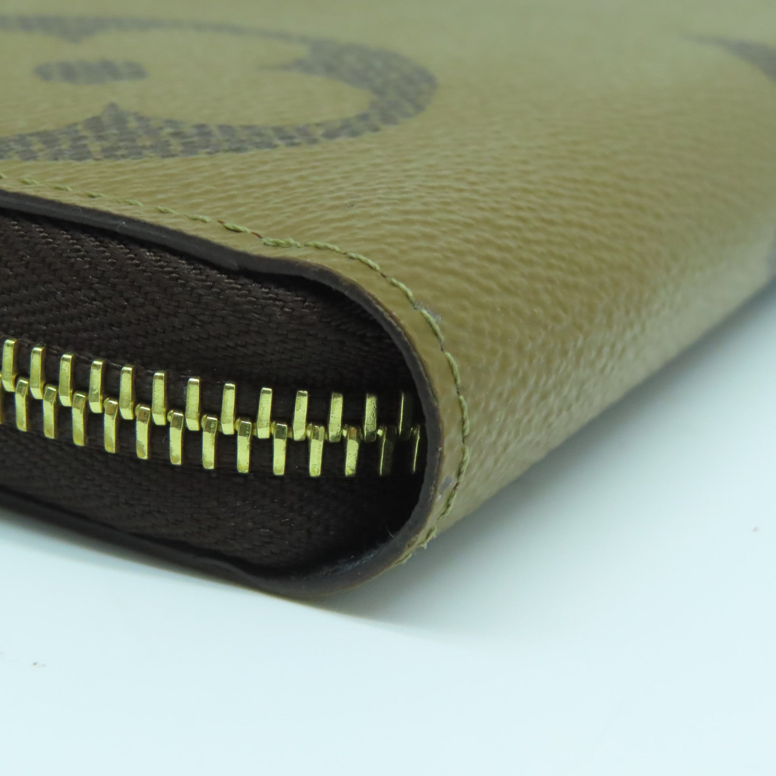 LOUIS VUITTON Monogram Giant Reverse Zipper Long Wallet Gold Buckle Long Wallet Brown