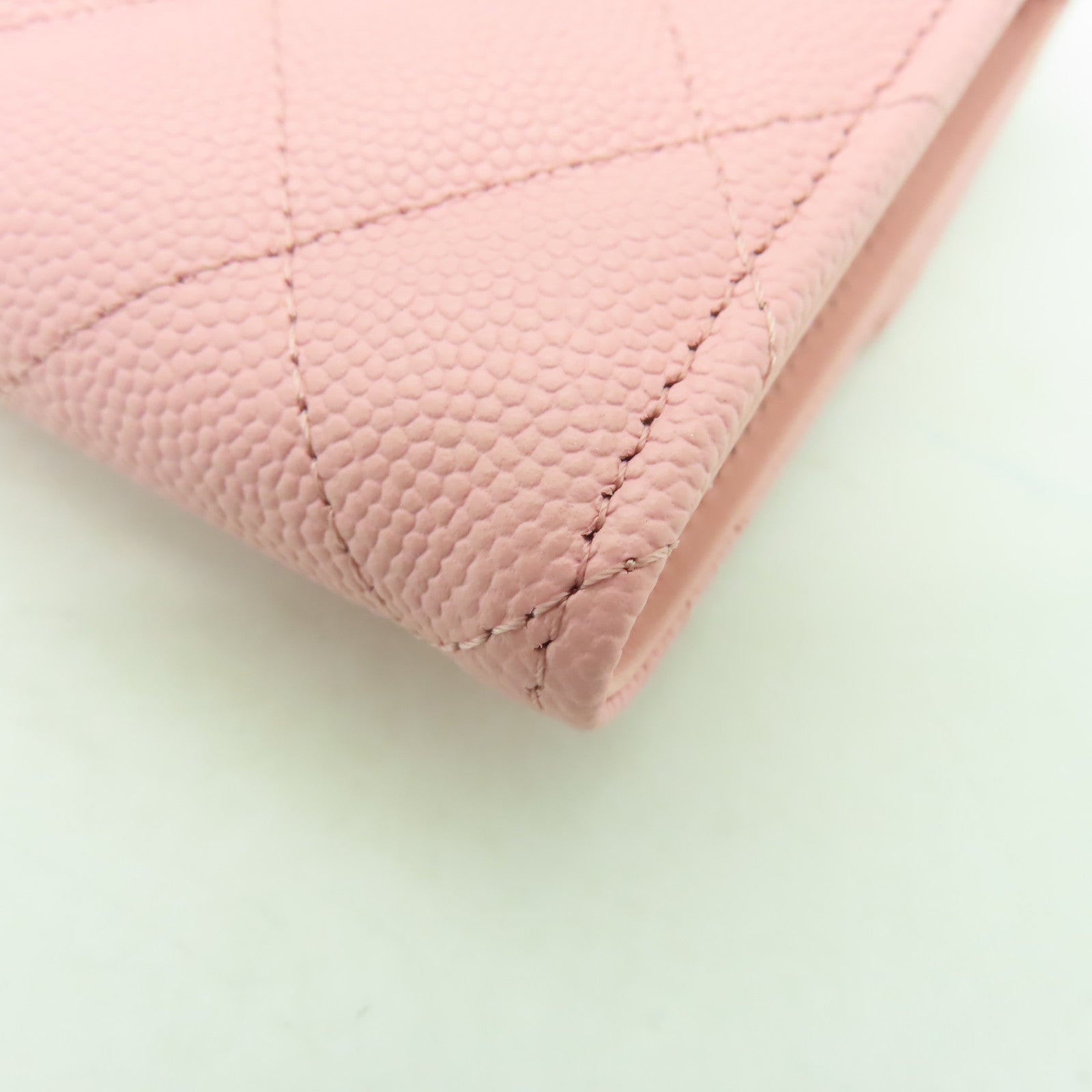 CHANEL Caviar皮革Wallet金扣錢包粉紅色