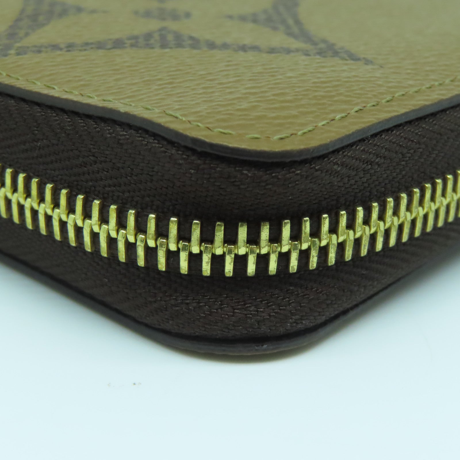 LOUIS VUITTON Monogram Giant Reverse Zipper Long Wallet Gold Buckle Long Wallet Brown