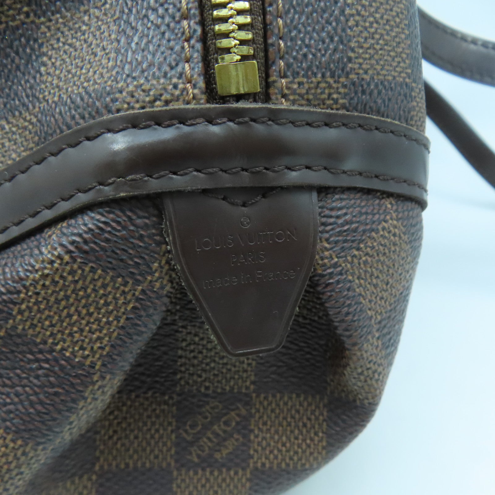 LOUIS VUITTON 【激減優惠】Damier Ebene Belem MM金扣肩背袋啡色