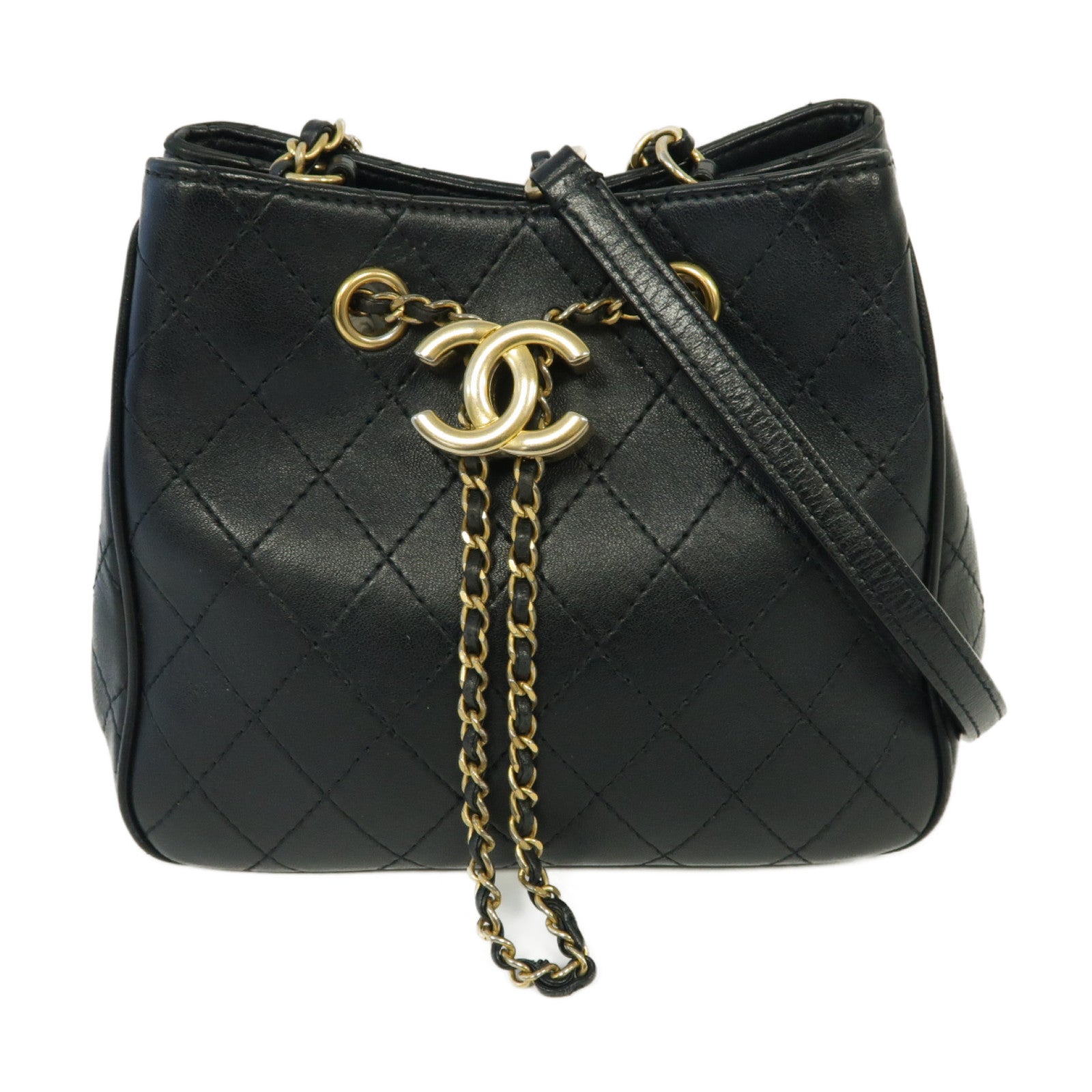 CHANEL 菱格牛皮皮革Bucket Bag金扣鏈帶肩背袋黒色
