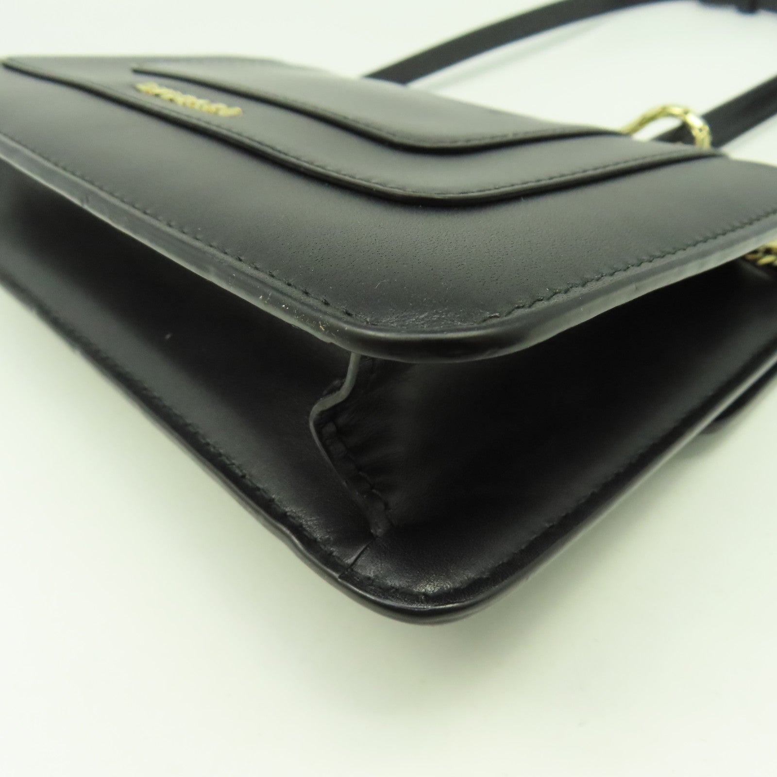 BVLGARI 牛皮皮革Chain Bag金扣鏈帶肩背袋黑色