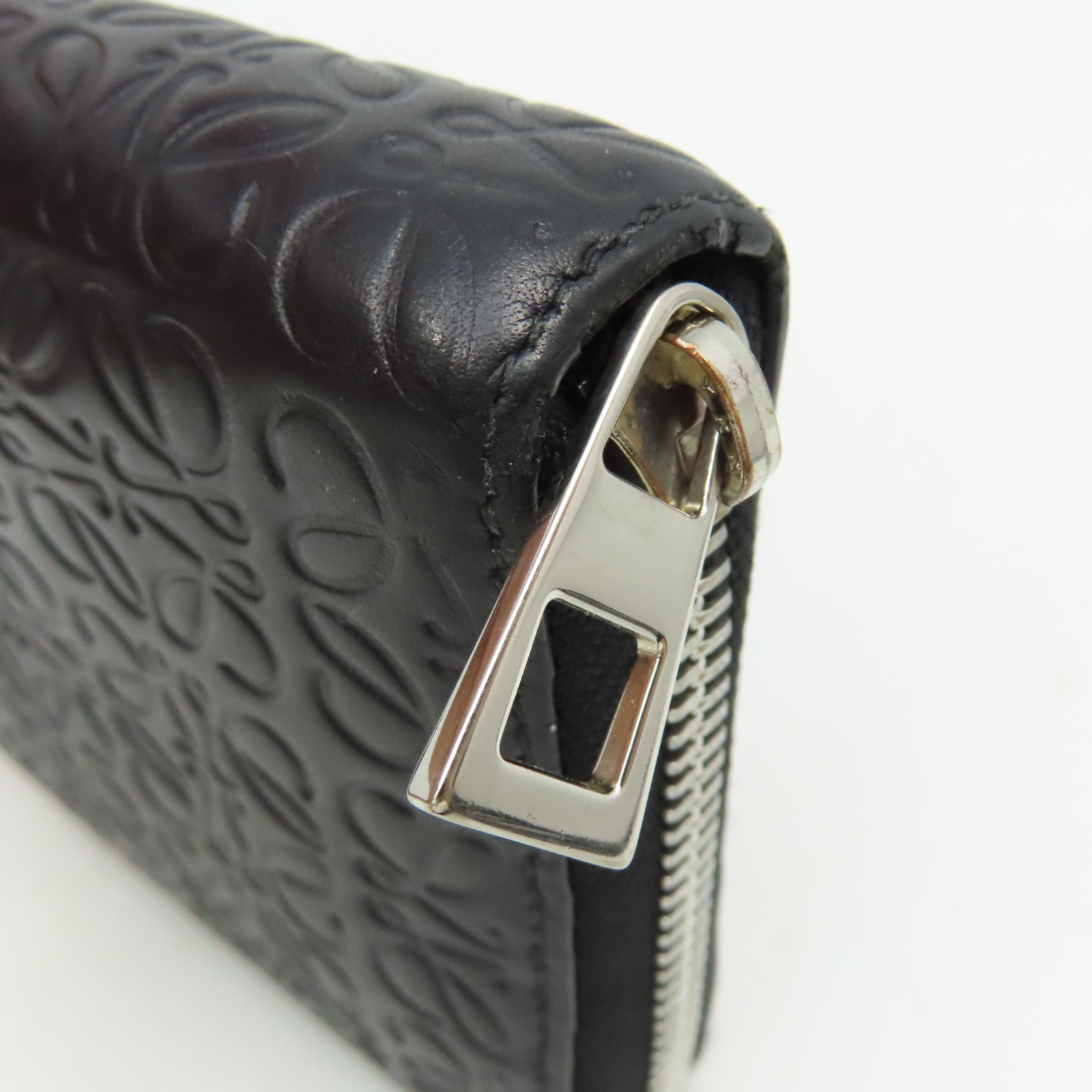 LOEWE 【激減優惠】牛皮皮革Billetero C/Crema Negro Zipper Long Wallet拉鏈長錢包黑色