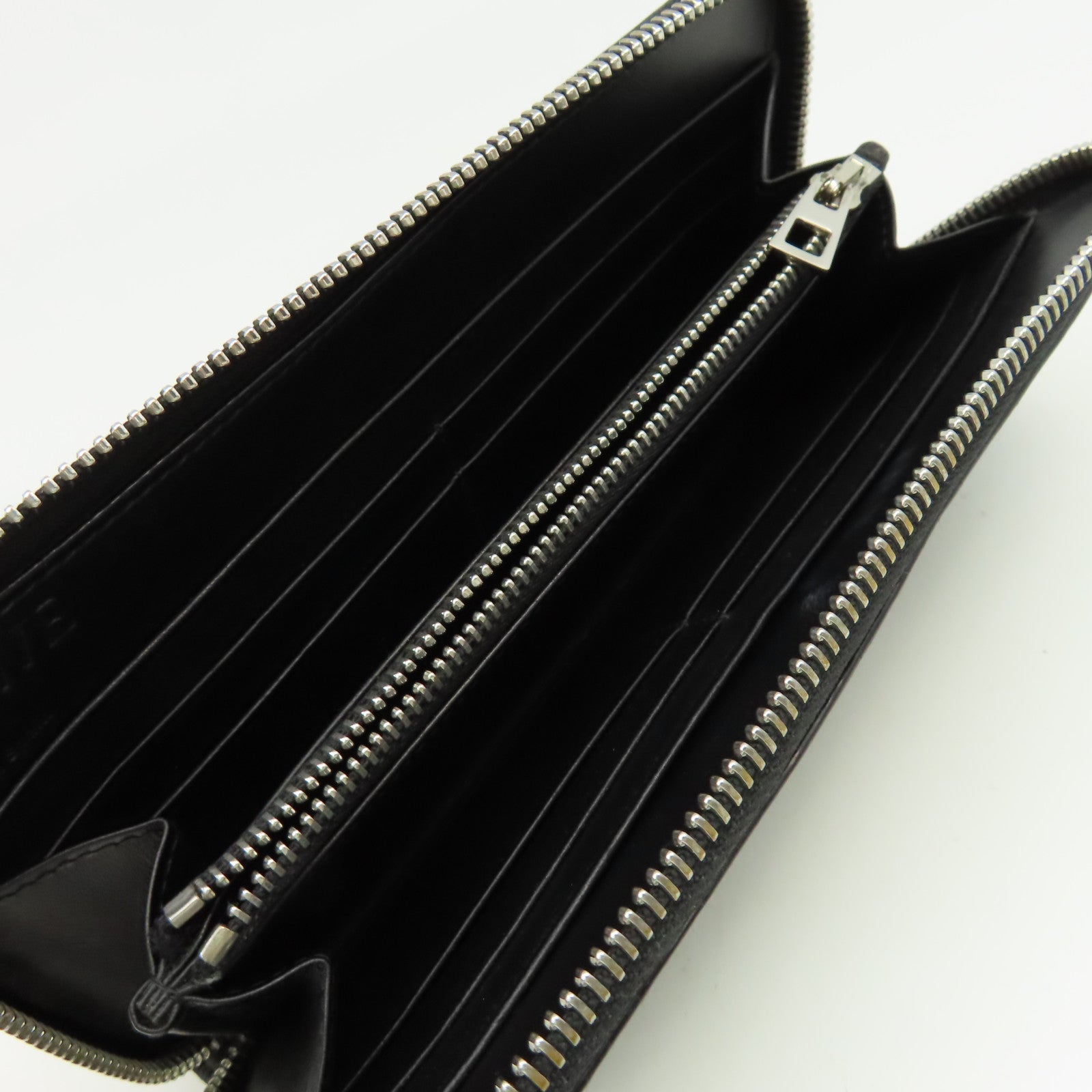 LOEWE 【激減優惠】牛皮皮革Billetero C/Crema Negro Zipper Long Wallet拉鏈長錢包黑色