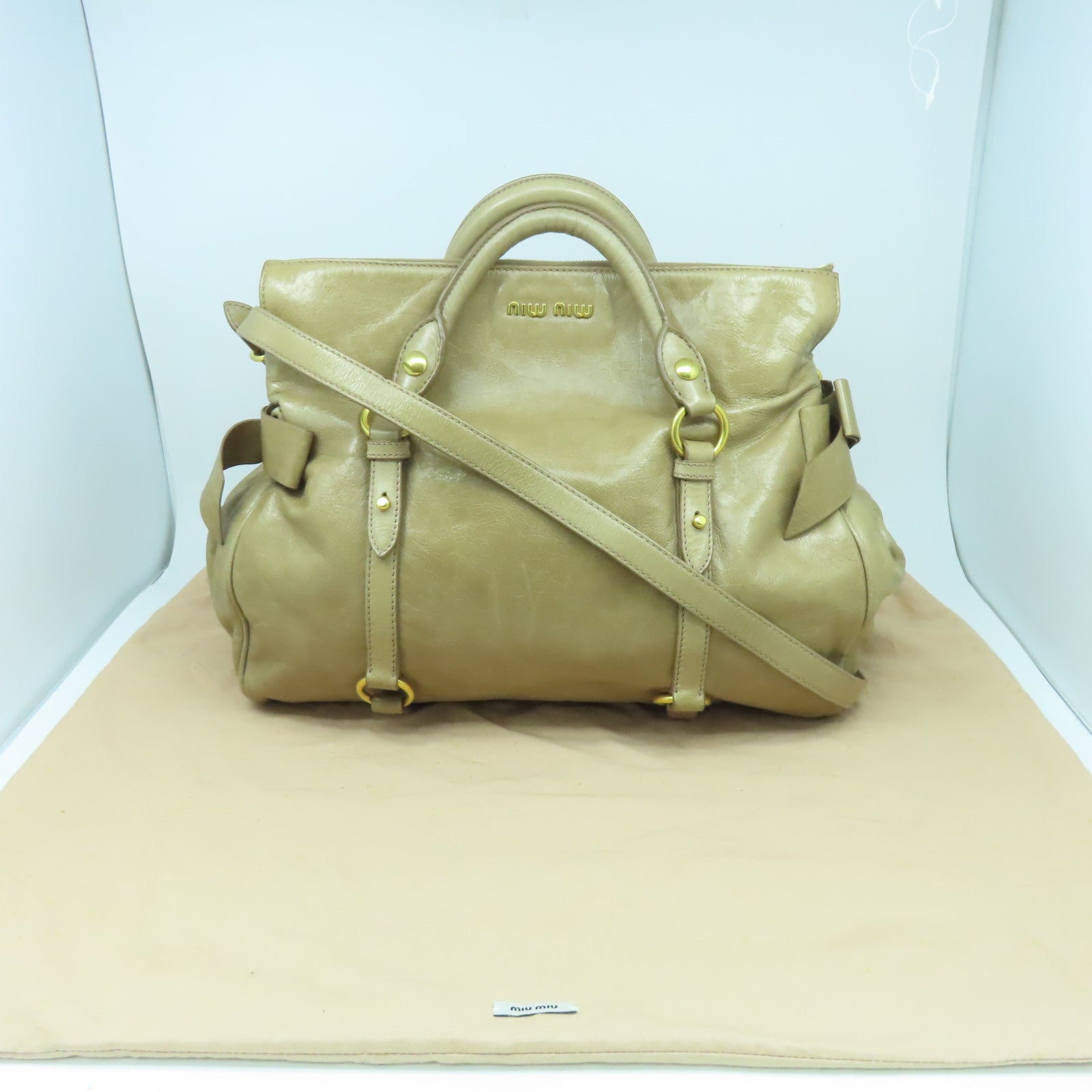 Miu Miu 牛皮皮革2 Way Shoulder金扣手挽肩背兩用袋啡色