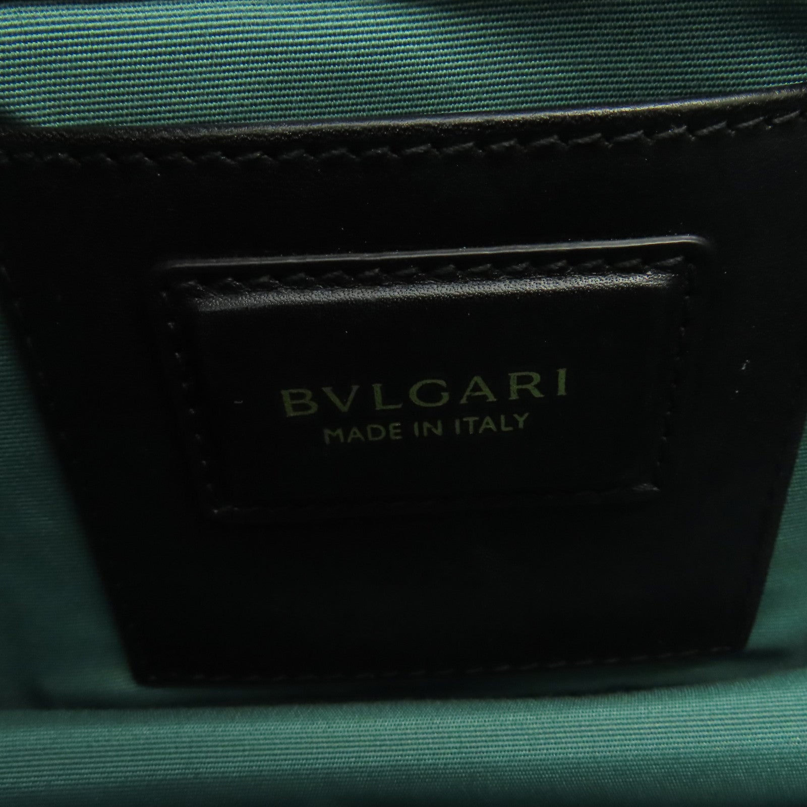 BVLGARI 牛皮皮革Chain Bag金扣鏈帶肩背袋黑色