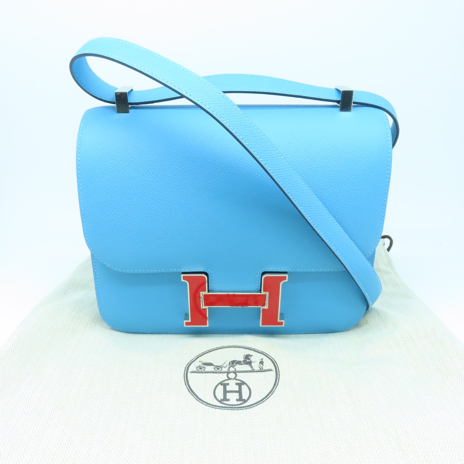 HERMES 【激減優惠】Epsom皮革Constance 24銀扣肩背袋Bleu du nord藍色