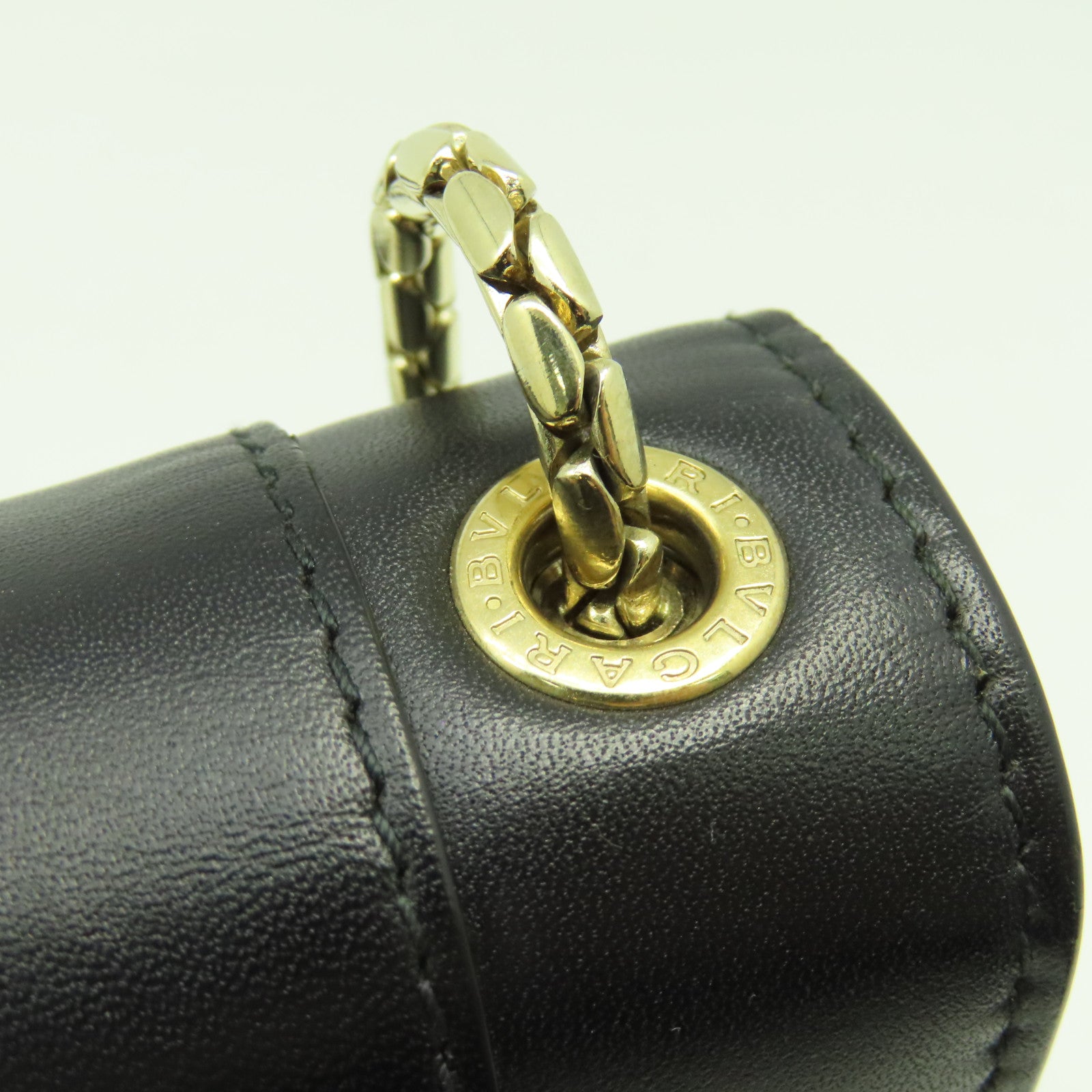 BVLGARI 牛皮皮革Chain Bag金扣鏈帶肩背袋黑色