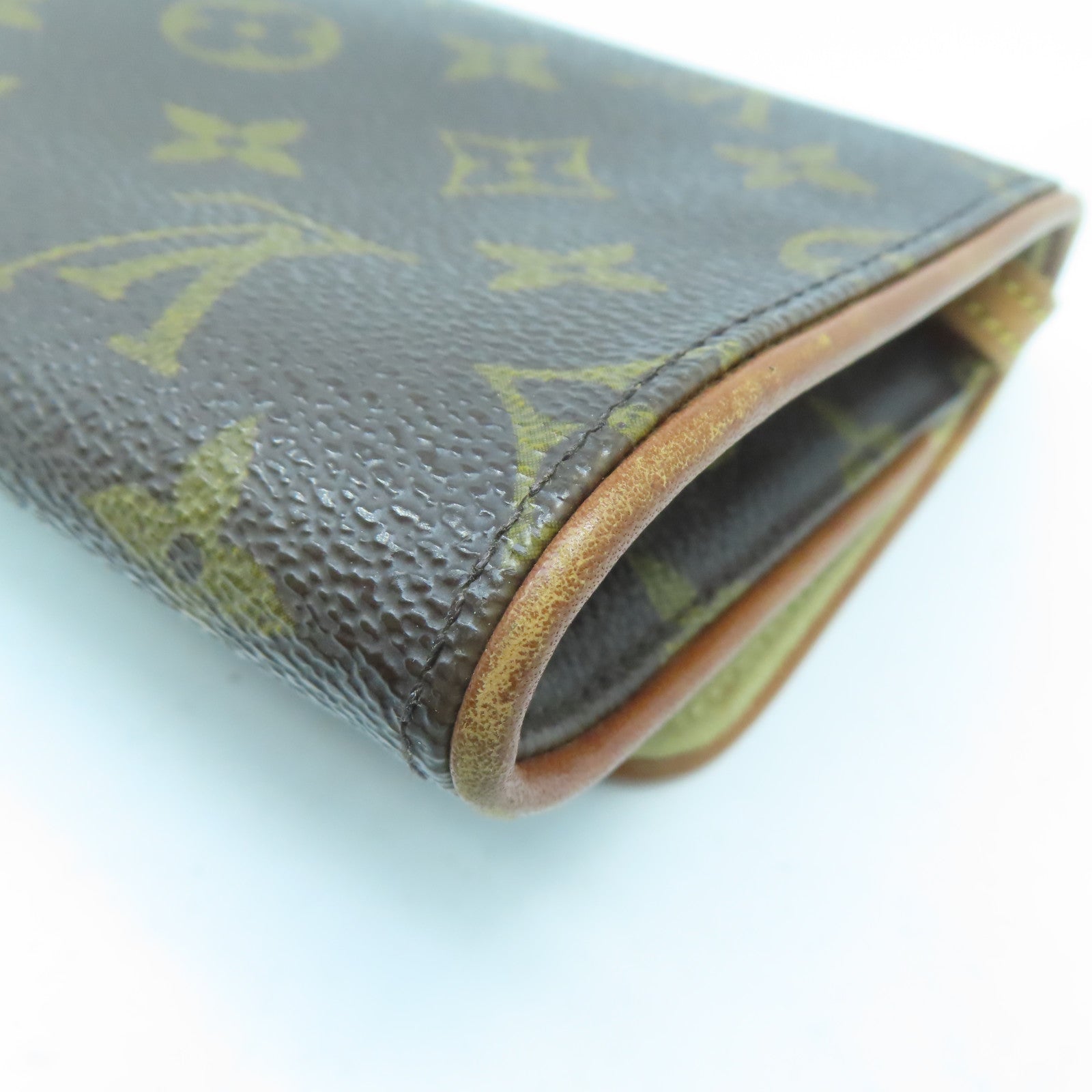 LOUIS VUITTON Monogram Pochette Twin GM金扣肩背袋啡色