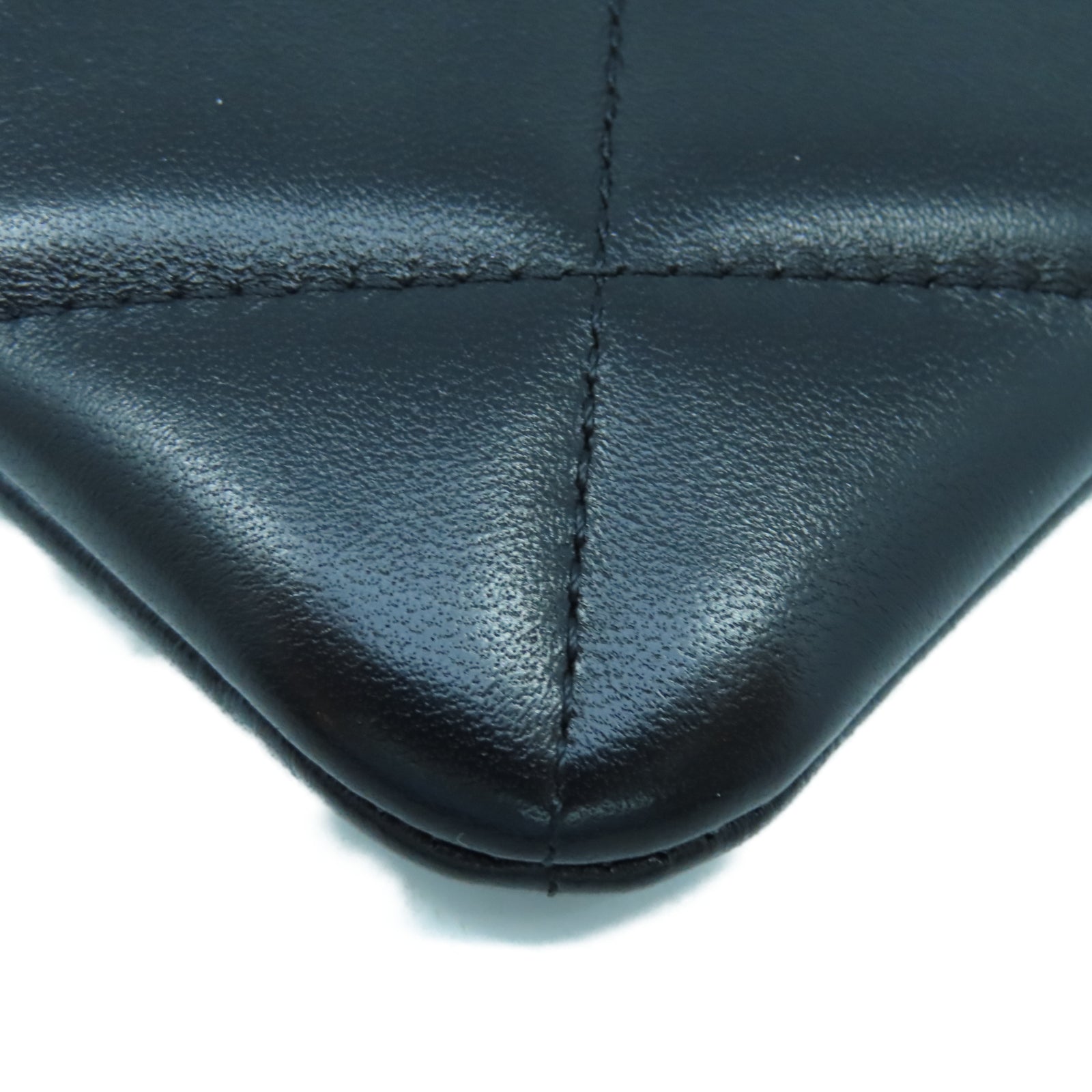 CHANEL 菱格羊皮皮革Pouch Wallet金扣手拿包黑色
