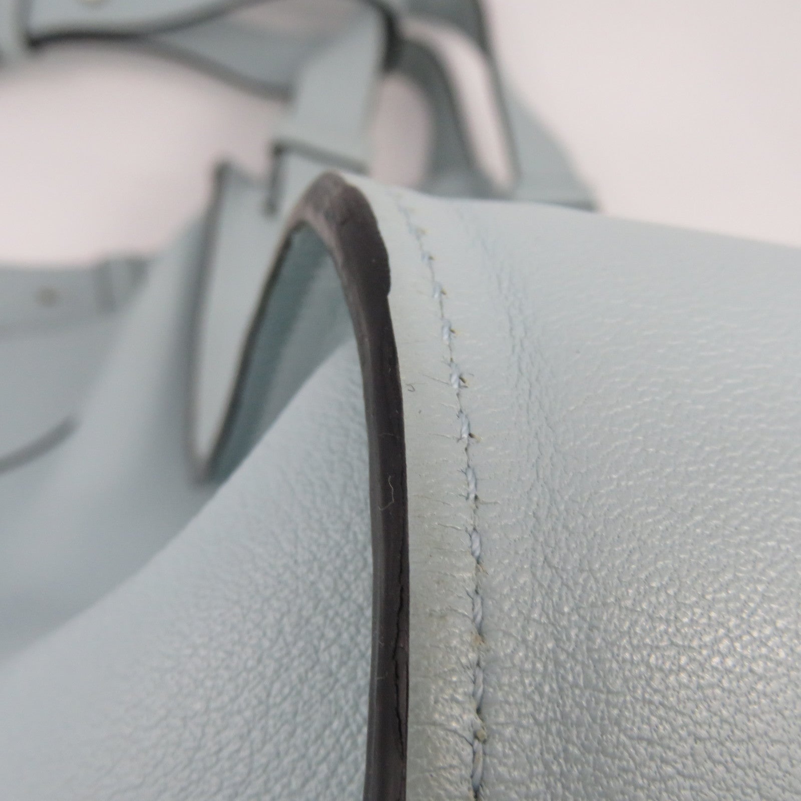 LOEWE 牛皮皮革Hammock銀扣肩背袋淺藍色