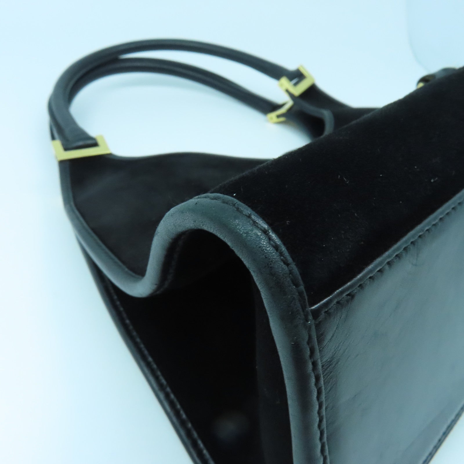 GUCCI suede leather Shoulder Bag gold buckle shoulder bag black