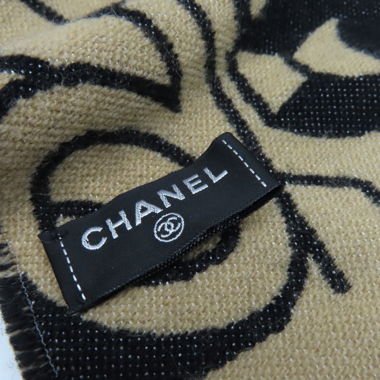CHANEL 羊毛/絲質Scarf圍巾啡色/黑色