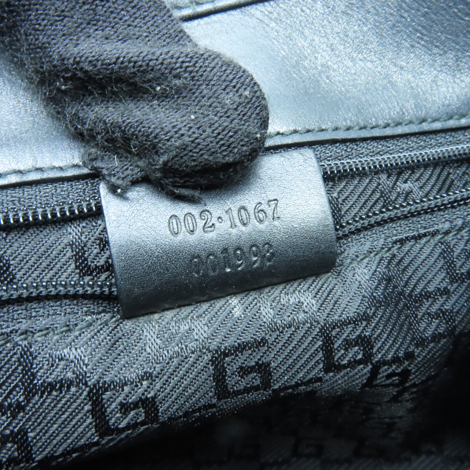 GUCCI suede leather Shoulder Bag gold buckle shoulder bag black