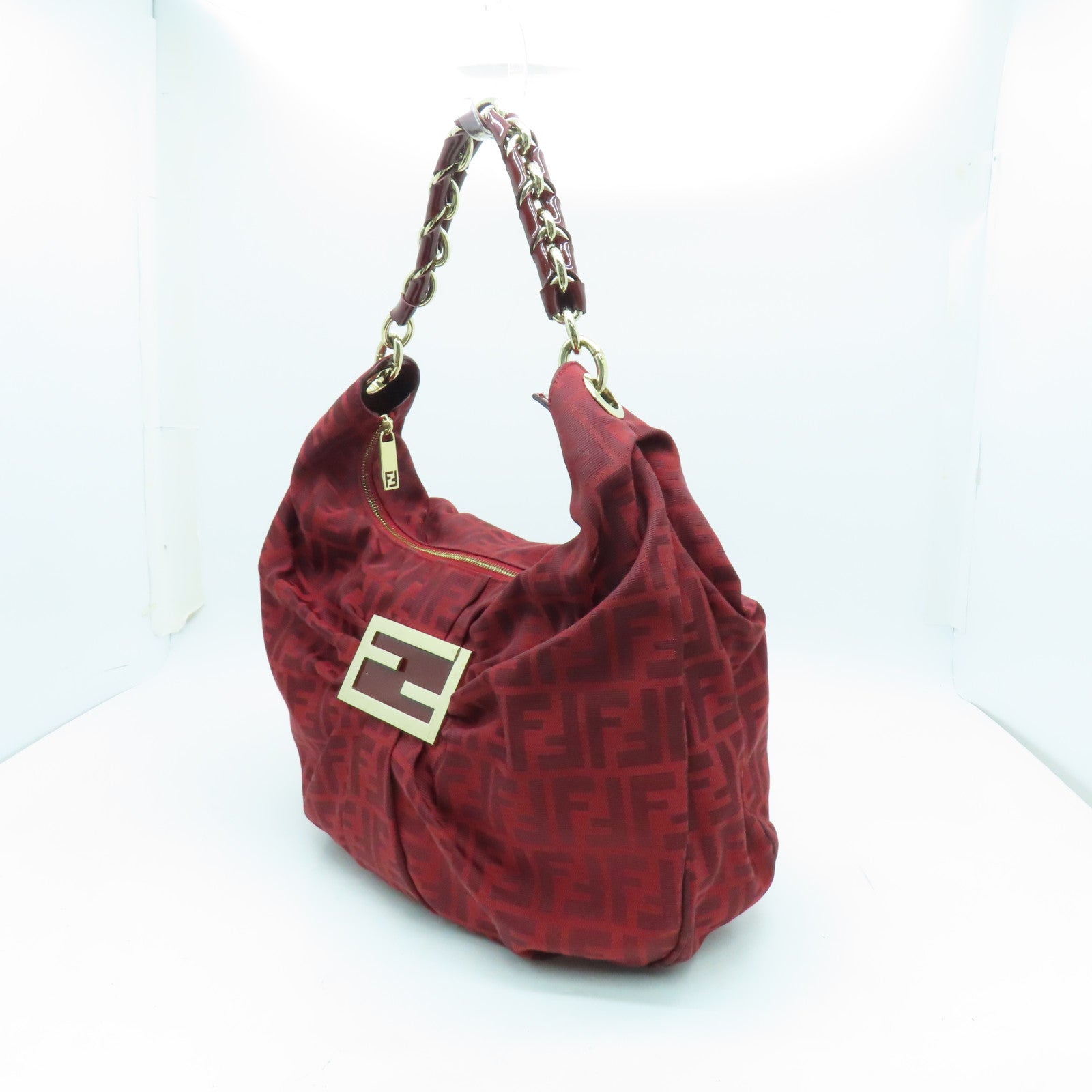FENDI 尼龍Chain Shoulder Bag金扣鏈帶肩背袋紅色
