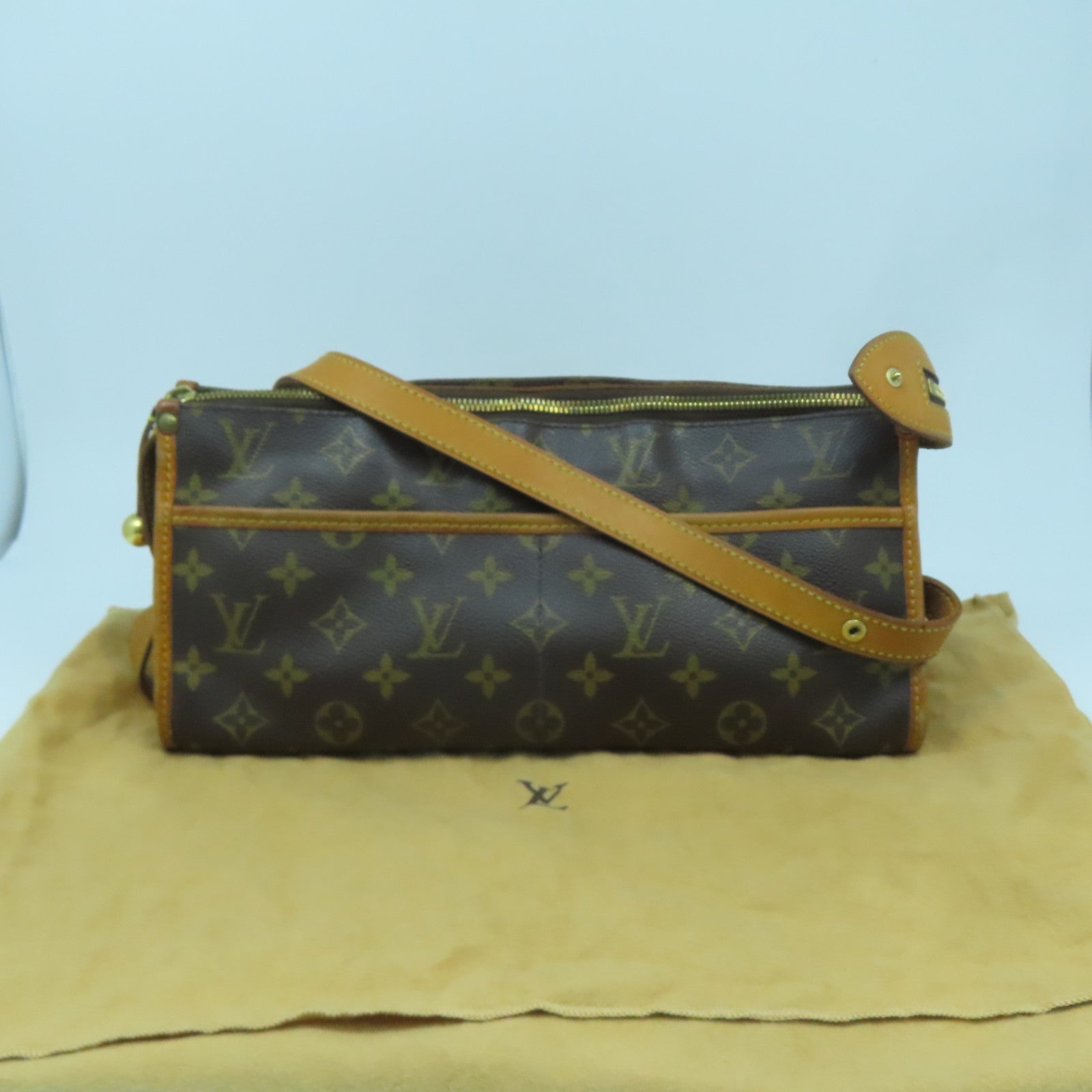LOUIS VUITTON Monogram Popincourt Long Shoulder Bag金扣肩背袋啡色