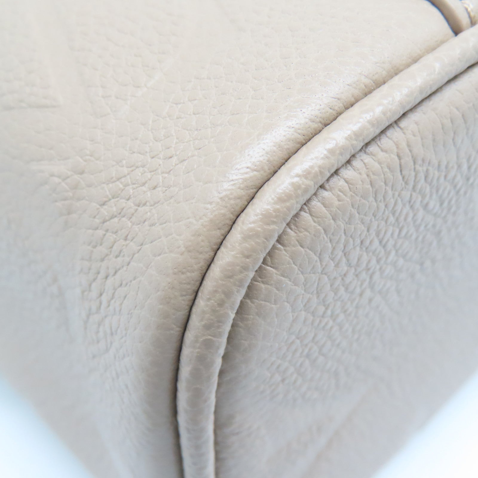 LOUIS VUITTON Monogram Empreinte Vanity PM金扣手挽肩背两用袋米色