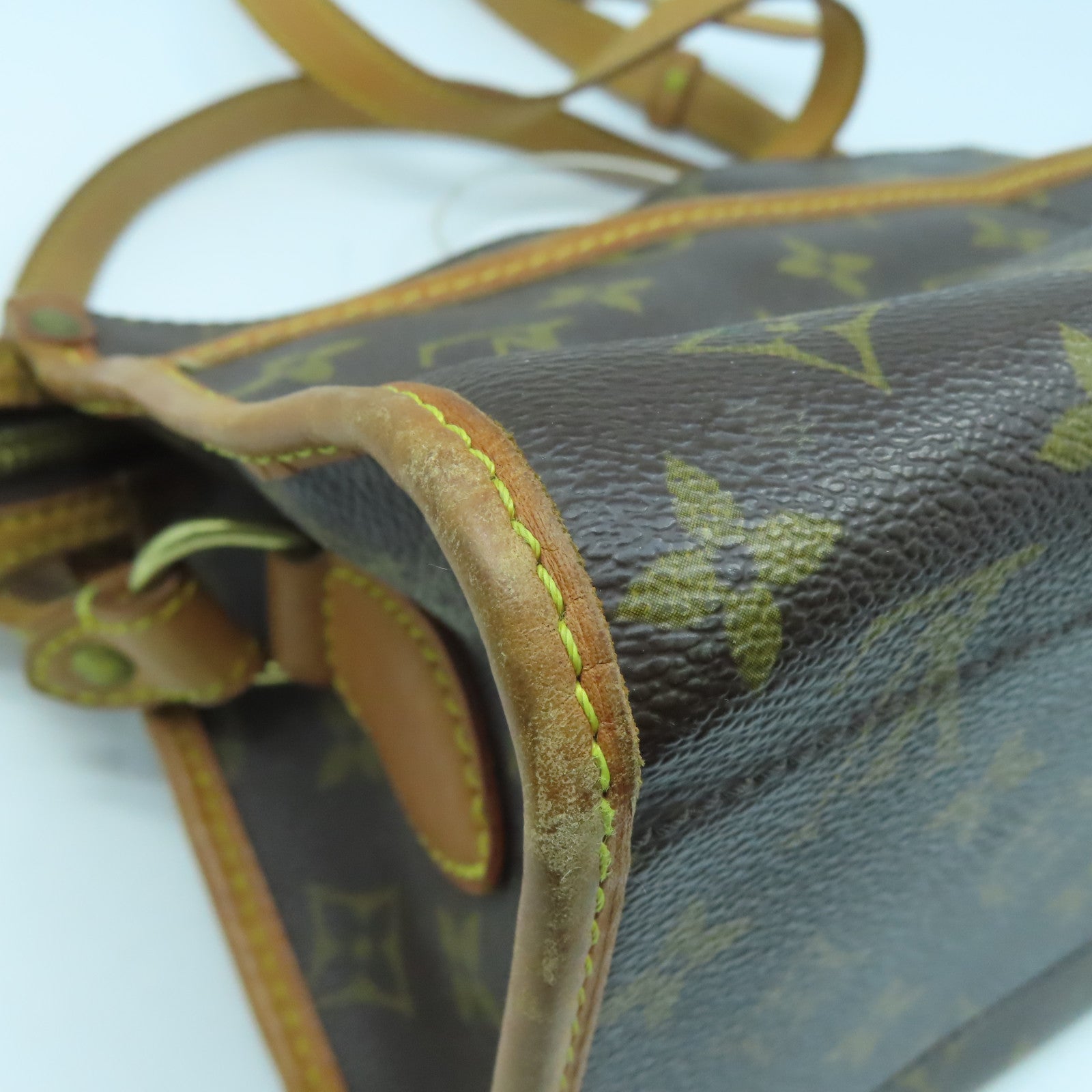LOUIS VUITTON Monogram Popincourt Long Shoulder Bag金扣肩背袋啡色