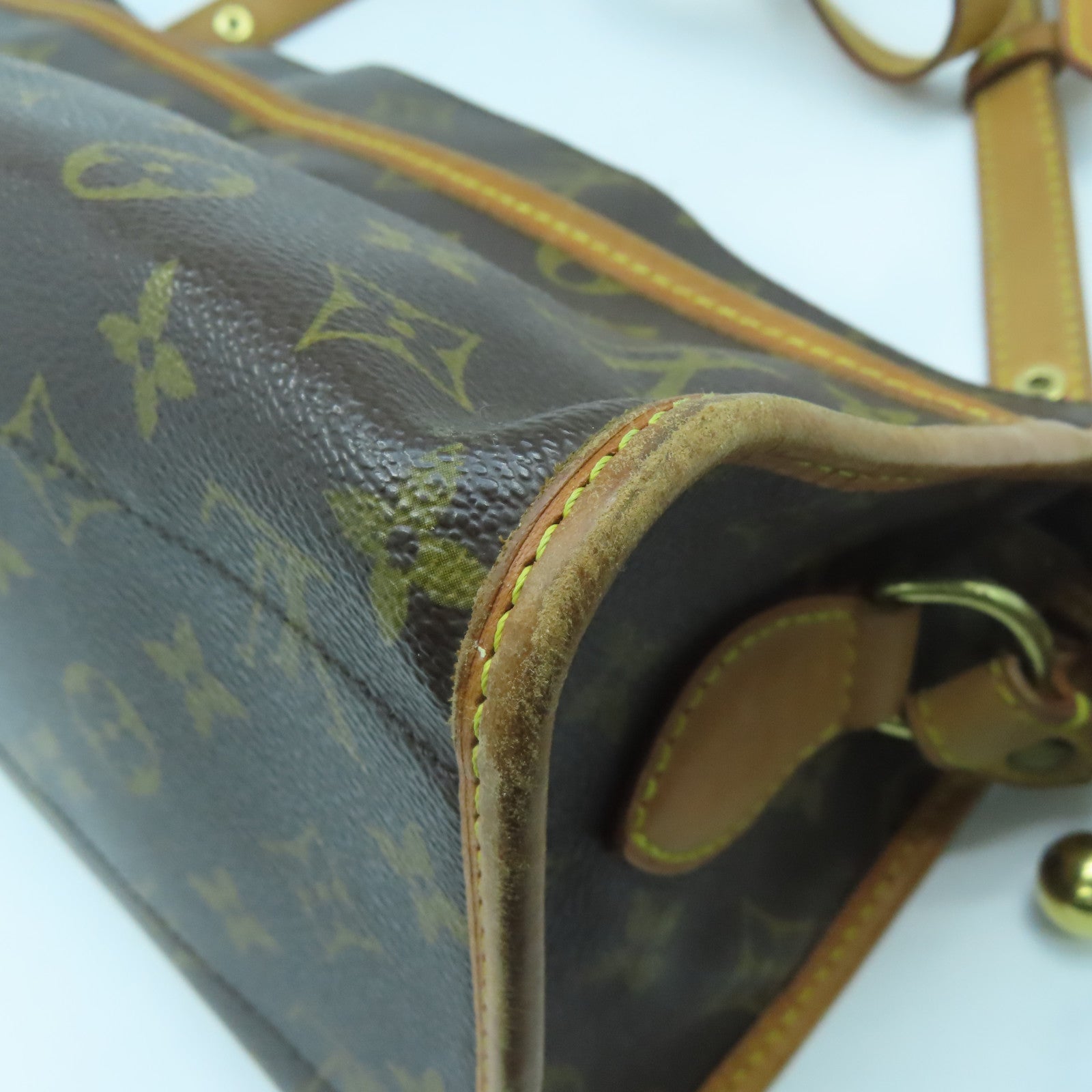 LOUIS VUITTON Monogram Popincourt Long Shoulder Bag金扣肩背袋啡色