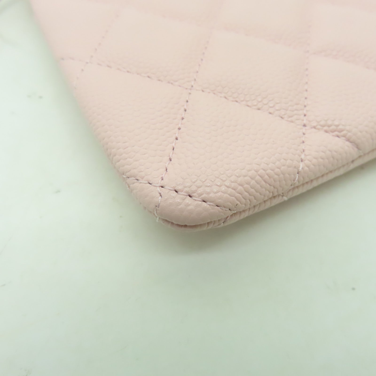 CHANEL 菱格Caviar皮革Clutch Bag金扣手拿包粉紅色