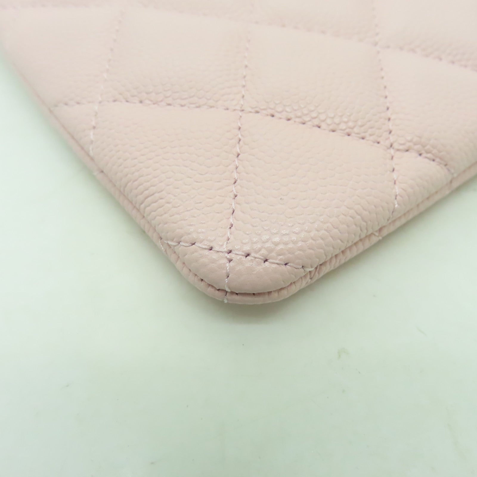 CHANEL 菱格Caviar皮革Clutch Bag金扣手拿包粉紅色