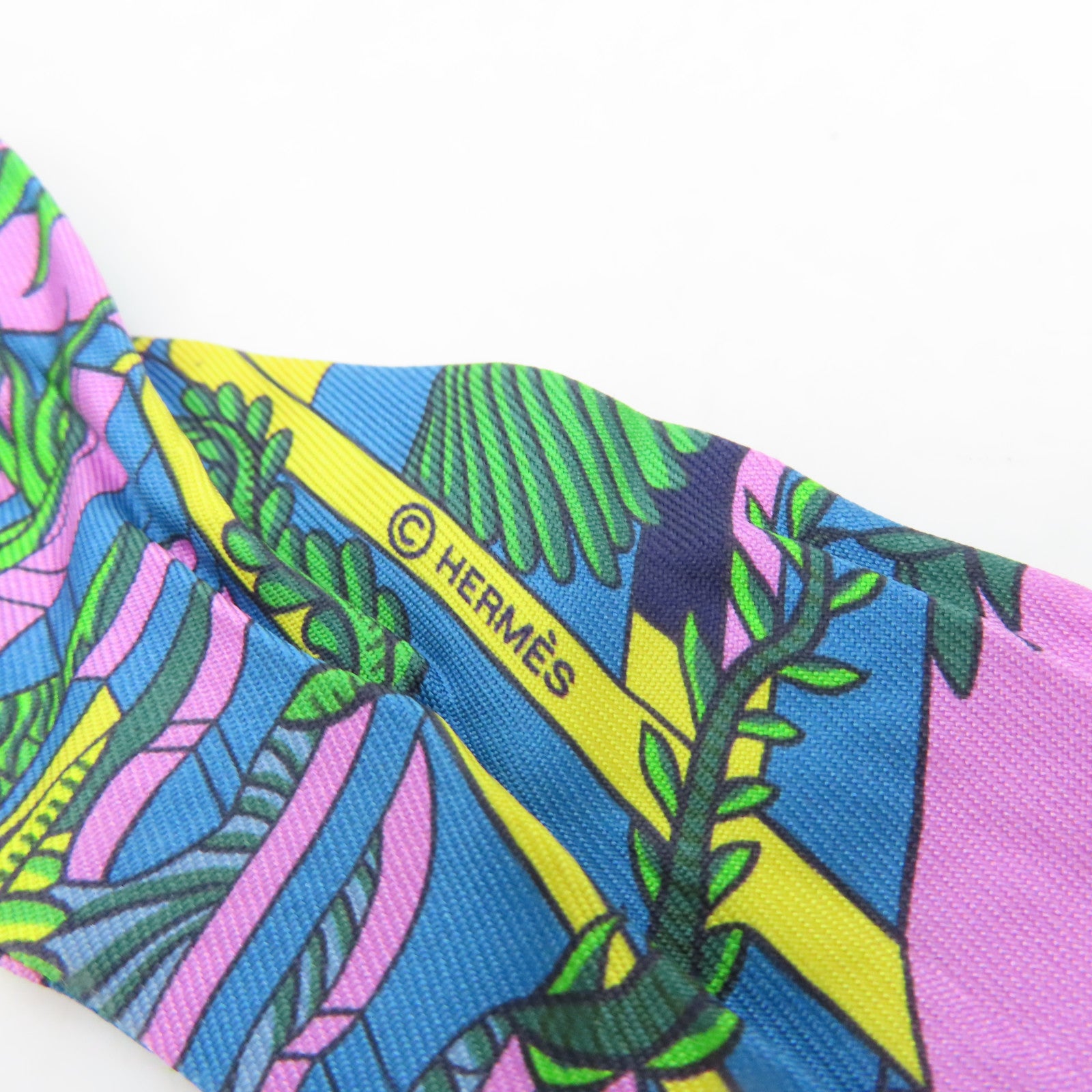 HERMES Silk Twilly Scarf Multicolor