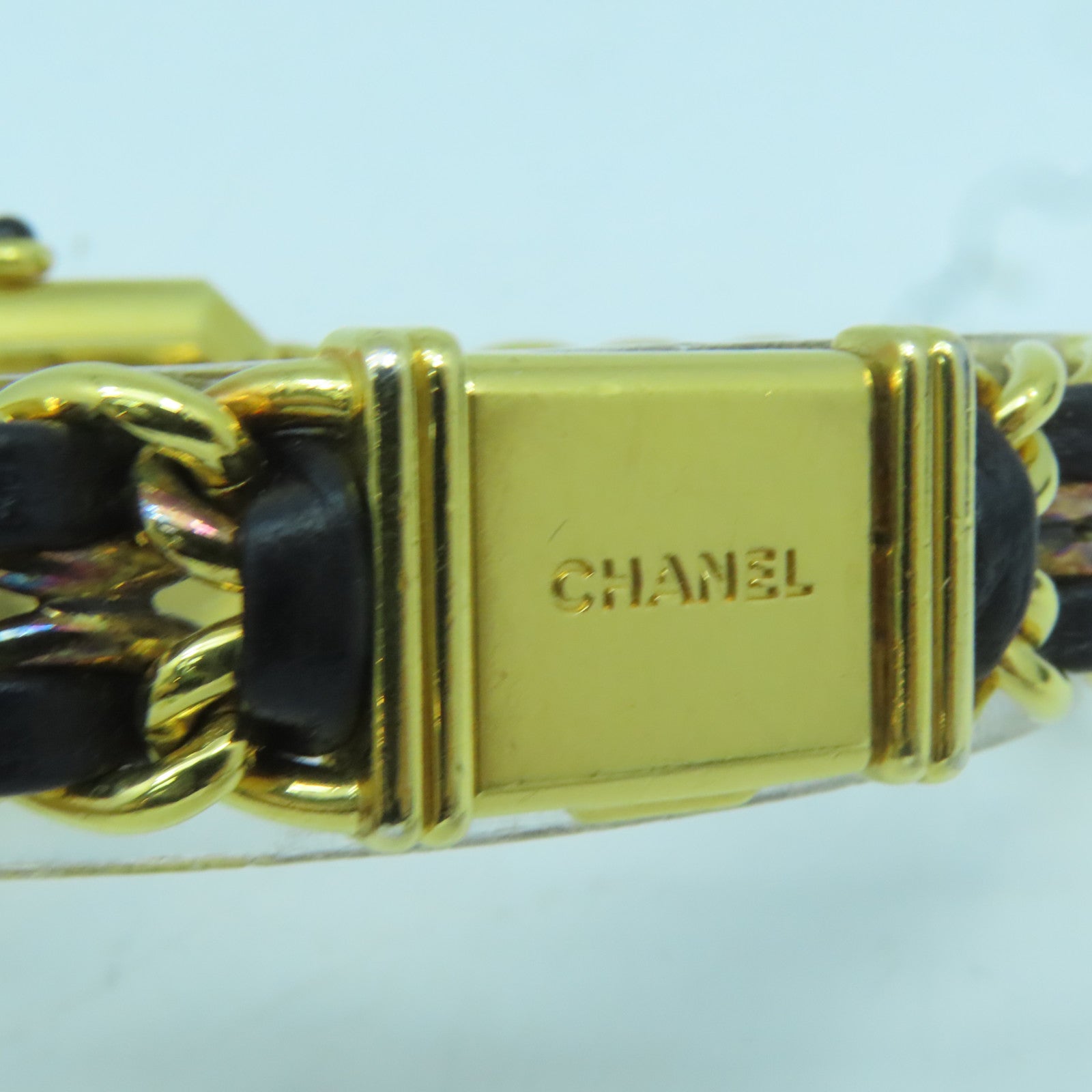 CHANEL 金屬/皮革Premiere L金扣手錶金色/黑色#16cm