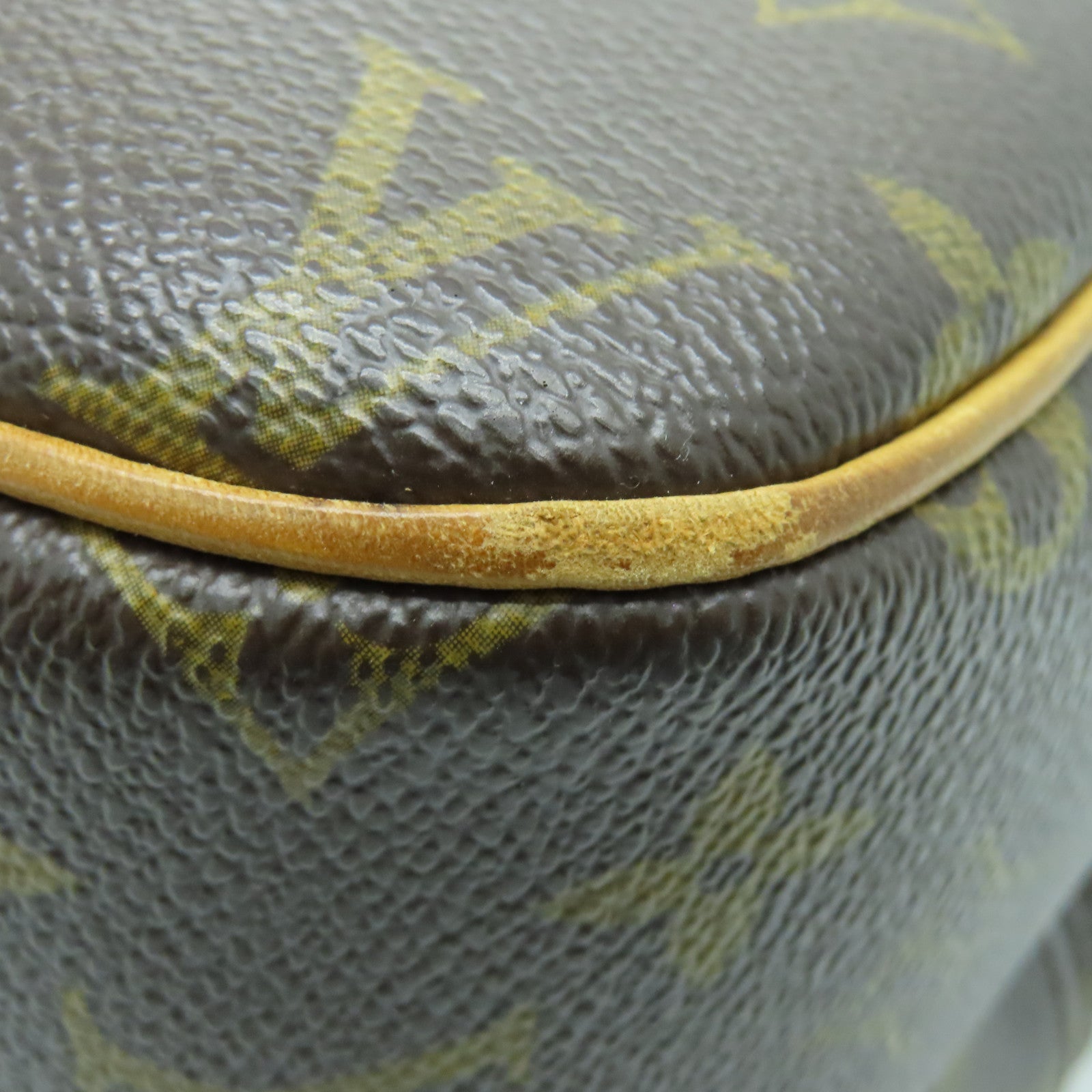 LOUIS VUITTON Monogram Reporter金扣肩背袋啡色
