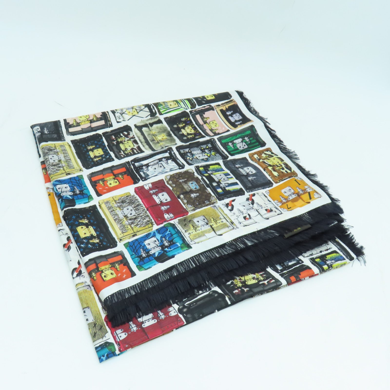LOUIS VUITTON 絲質Scarf絲巾黑色彩色