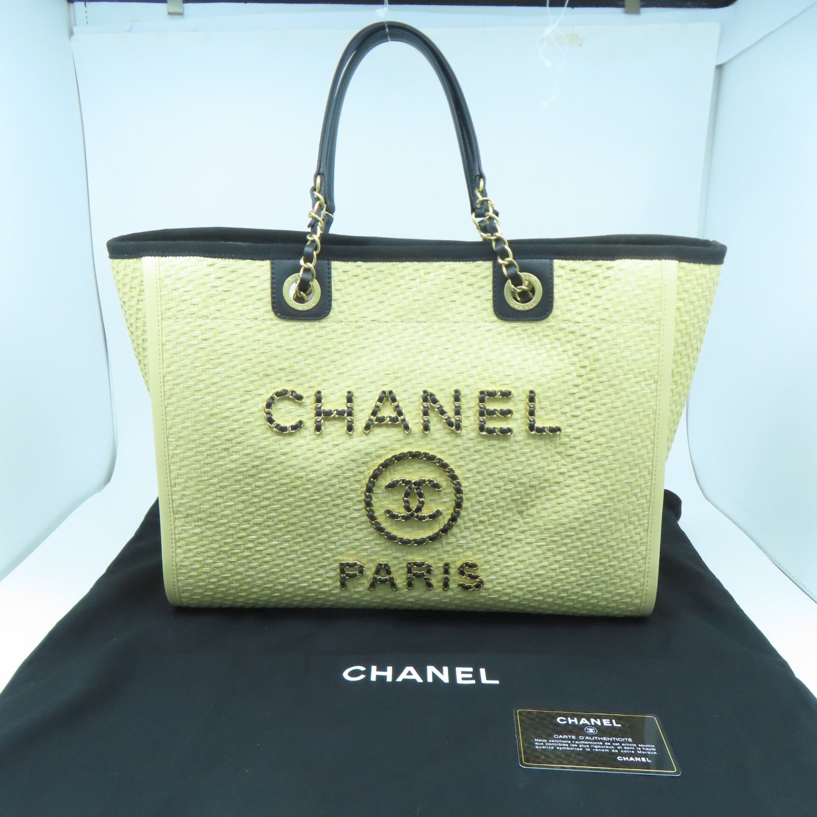 CHANEL 藤料Deauville Tote金扣手挽袋黑色/淺褐色