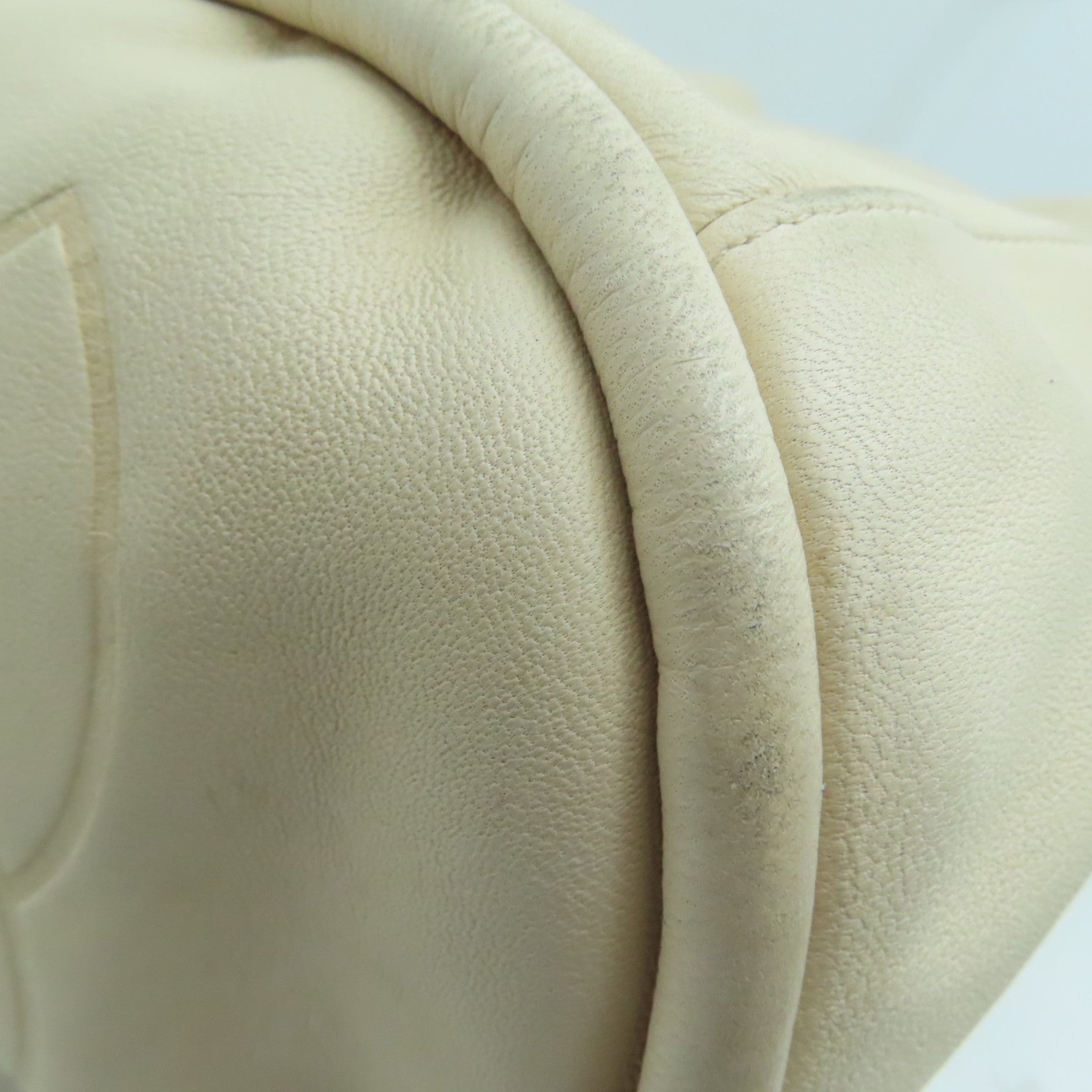CHANEL 【激減優惠】羊皮皮革Chain Shoulder Bag銀扣肩背袋白色