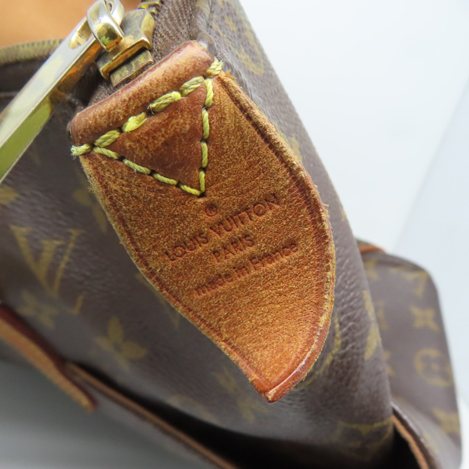 LOUIS VUITTON Monogram Totally MM金扣手挽袋啡色