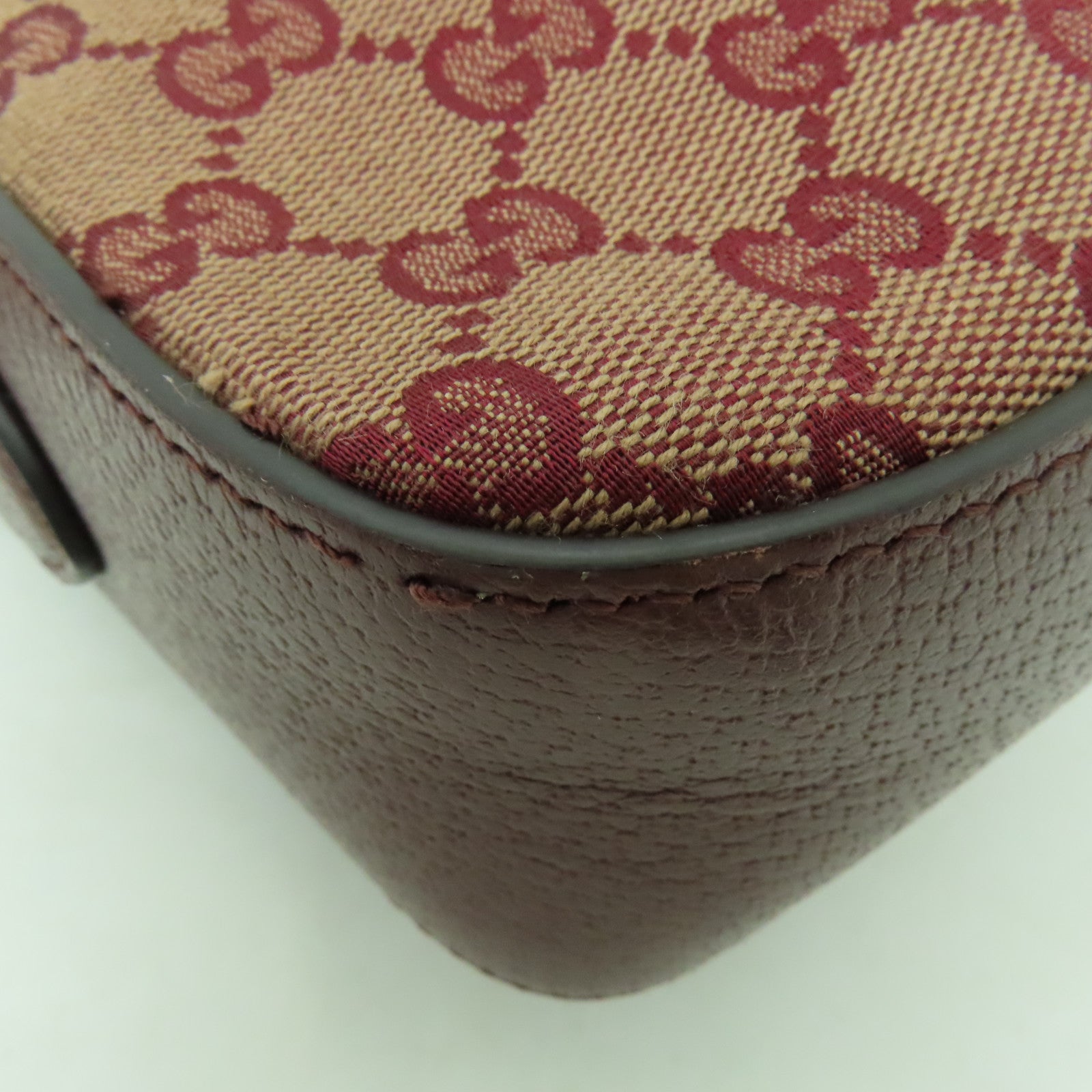 GUCCI 帆布Shoulder Bag金扣肩背袋紅色