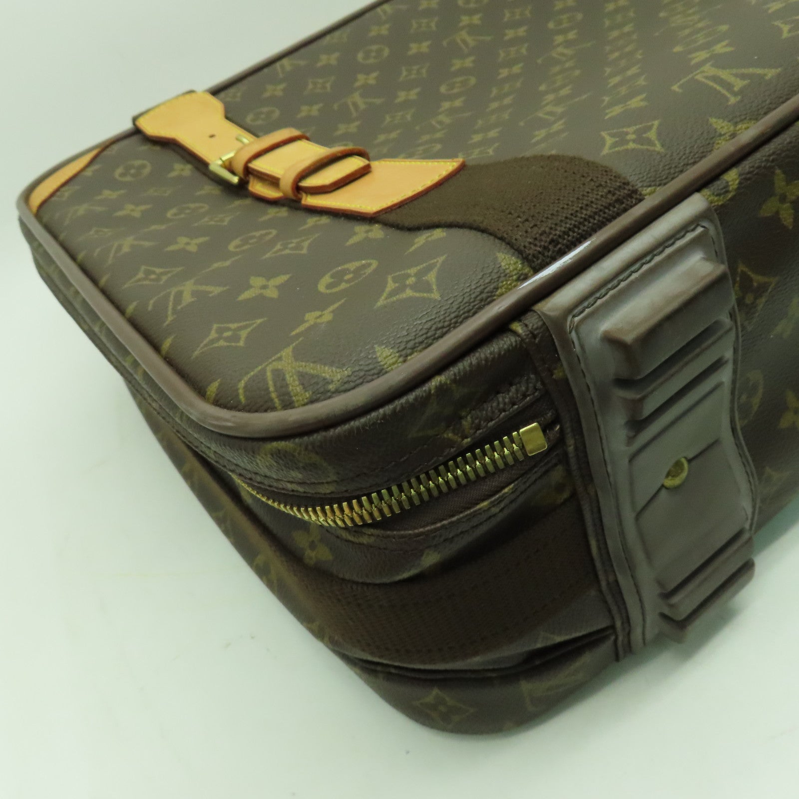 LOUIS VUITTON 【激減優惠】Monogram Satellite 53金扣行李箱啡色