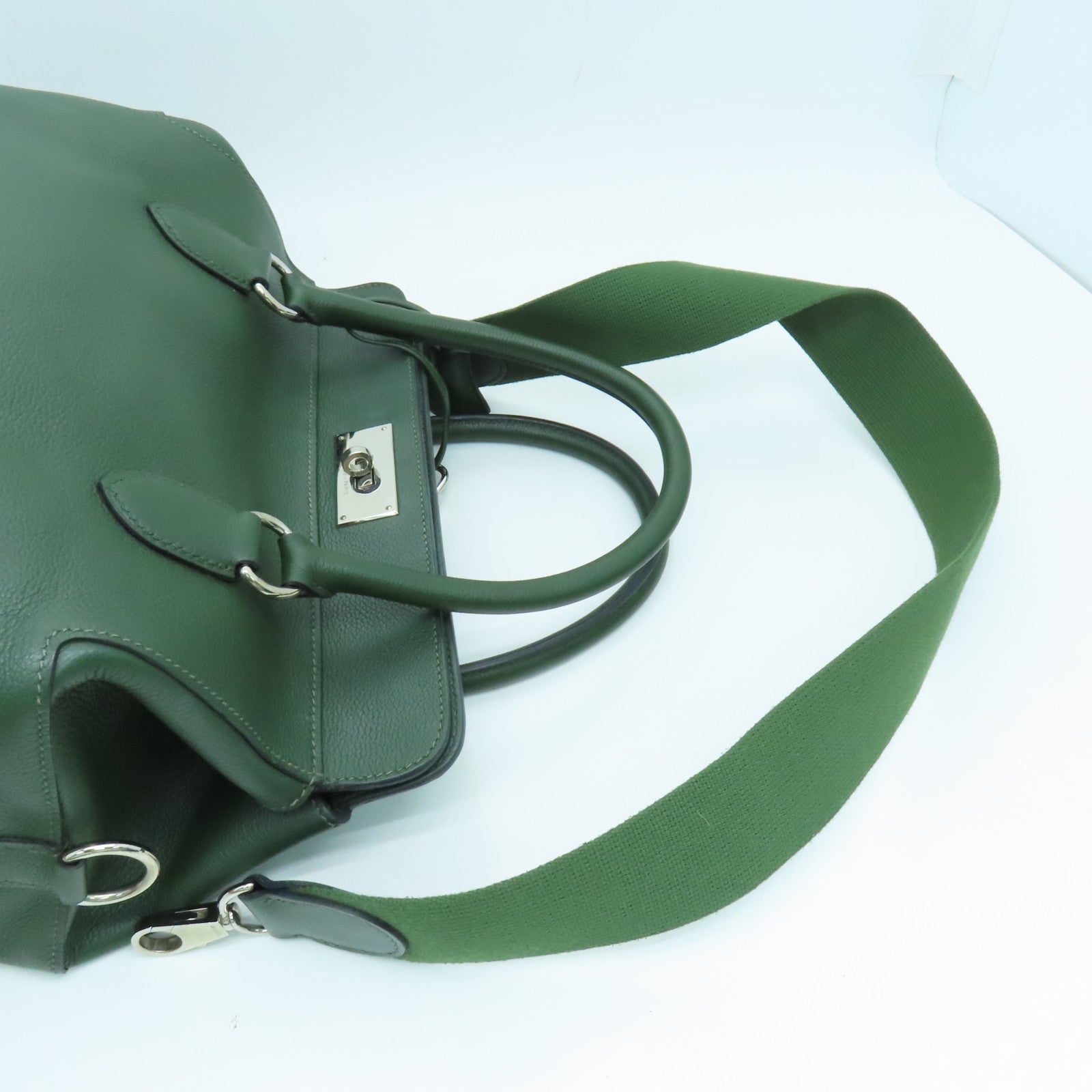 HERMES Evercolour皮革工具箱 26 2 路肩