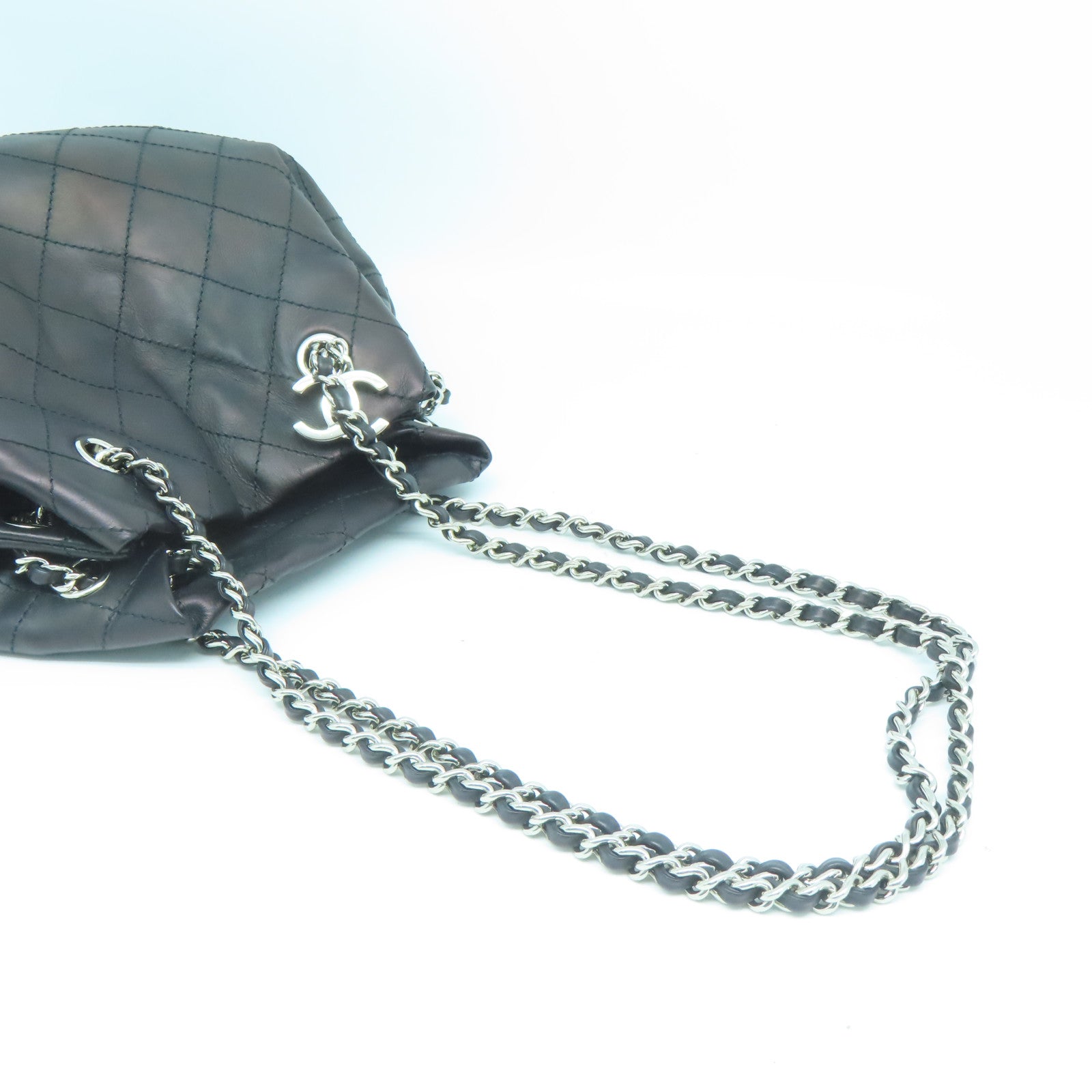 CHANEL 菱格牛皮皮革Chain Shoulder Bag银扣链带肩背袋黑色