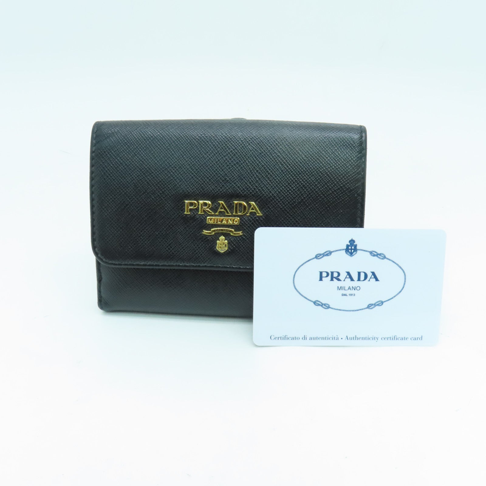 PRADA Saffiano皮革Wallet金扣錢包黑色