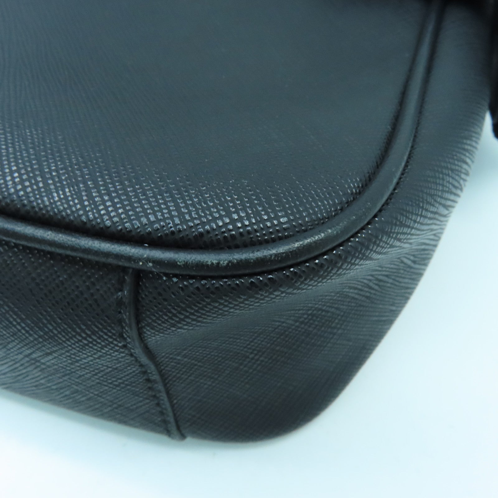BALLY Cowhide Leather Messenger Bag Black Buckle Shoulder Bag Black