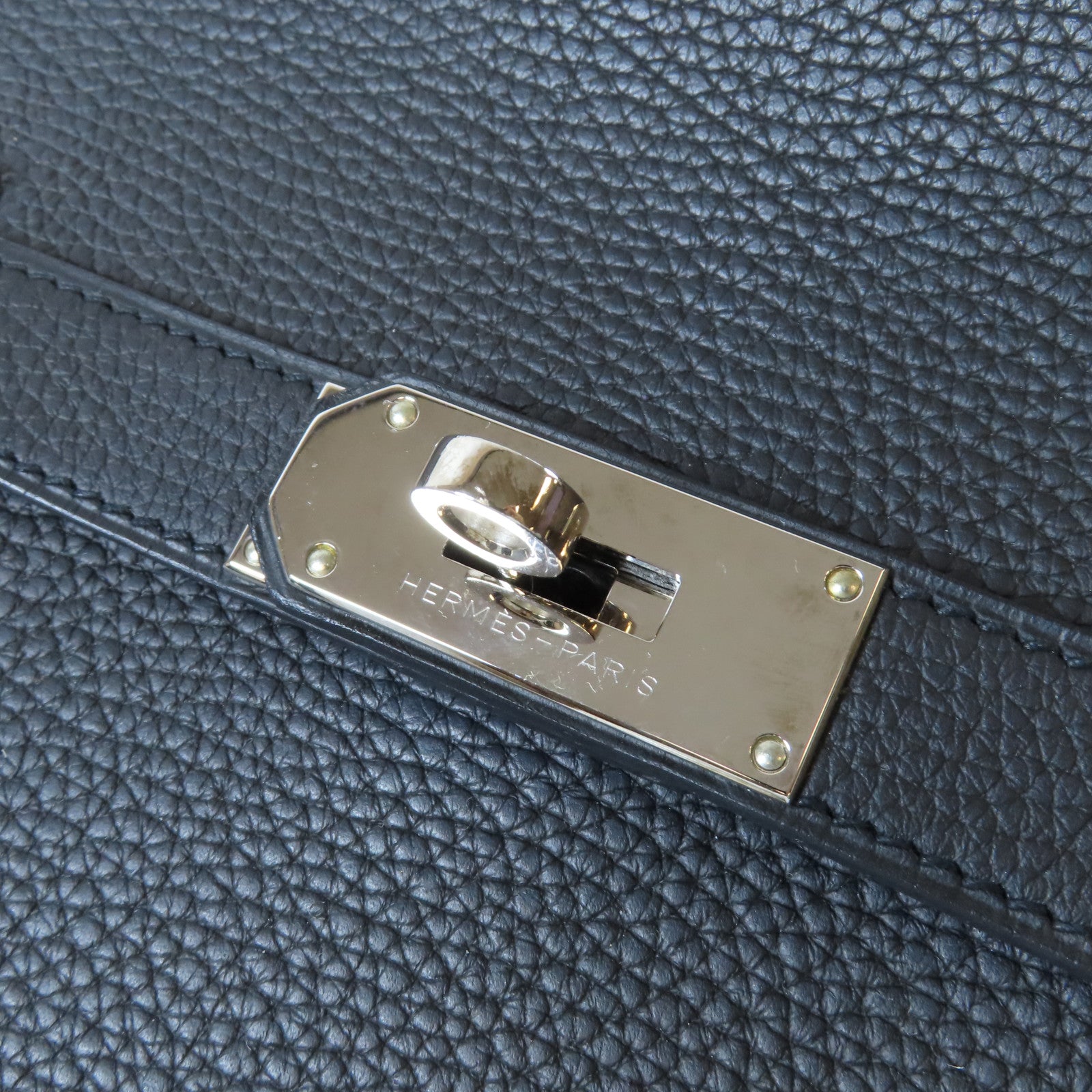 HERMES Clemence皮革Jypsiere 31銀扣肩背袋Noir黑色