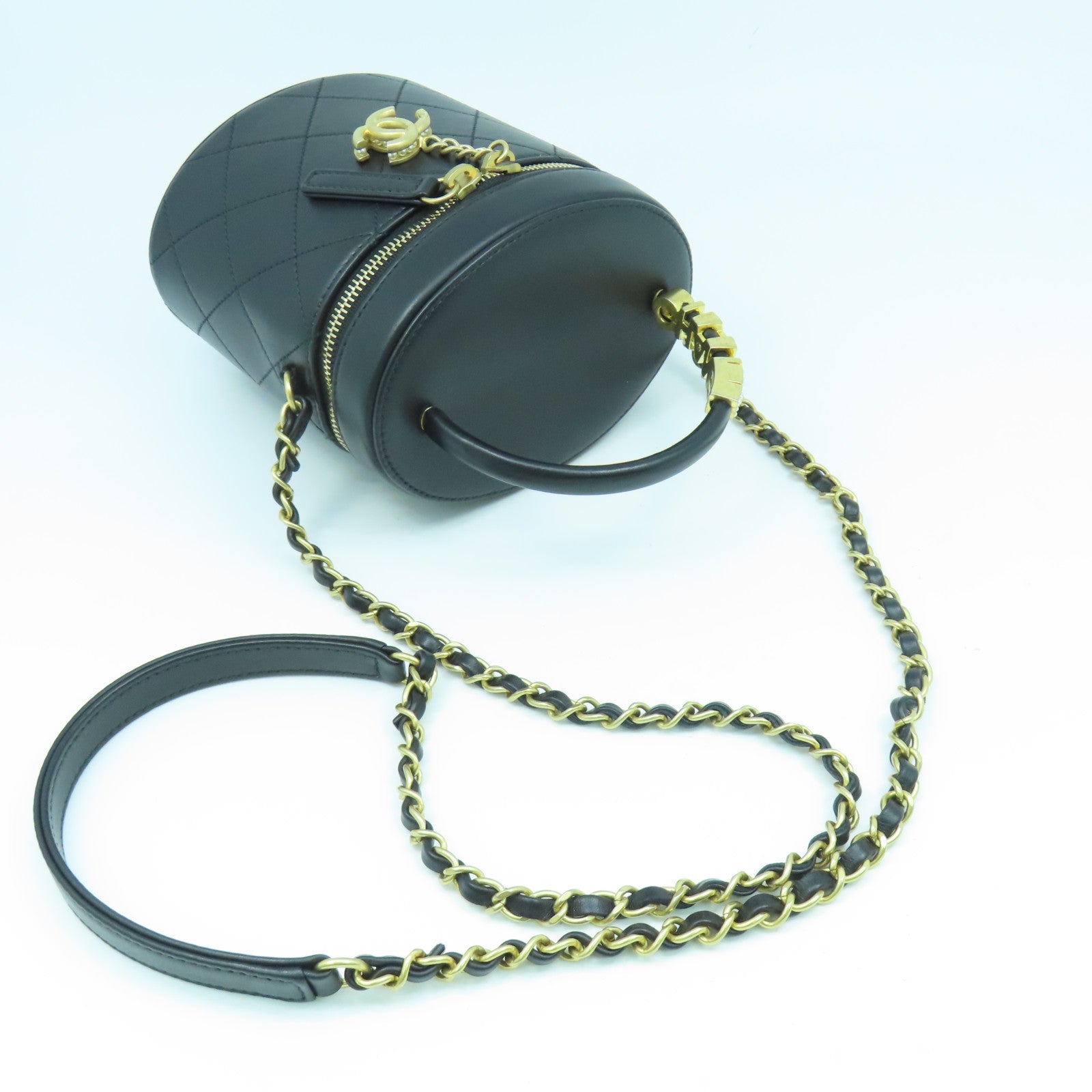 CHANEL 菱格牛皮皮革Chain Shoulder Bag金扣鏈帶肩背袋黑色