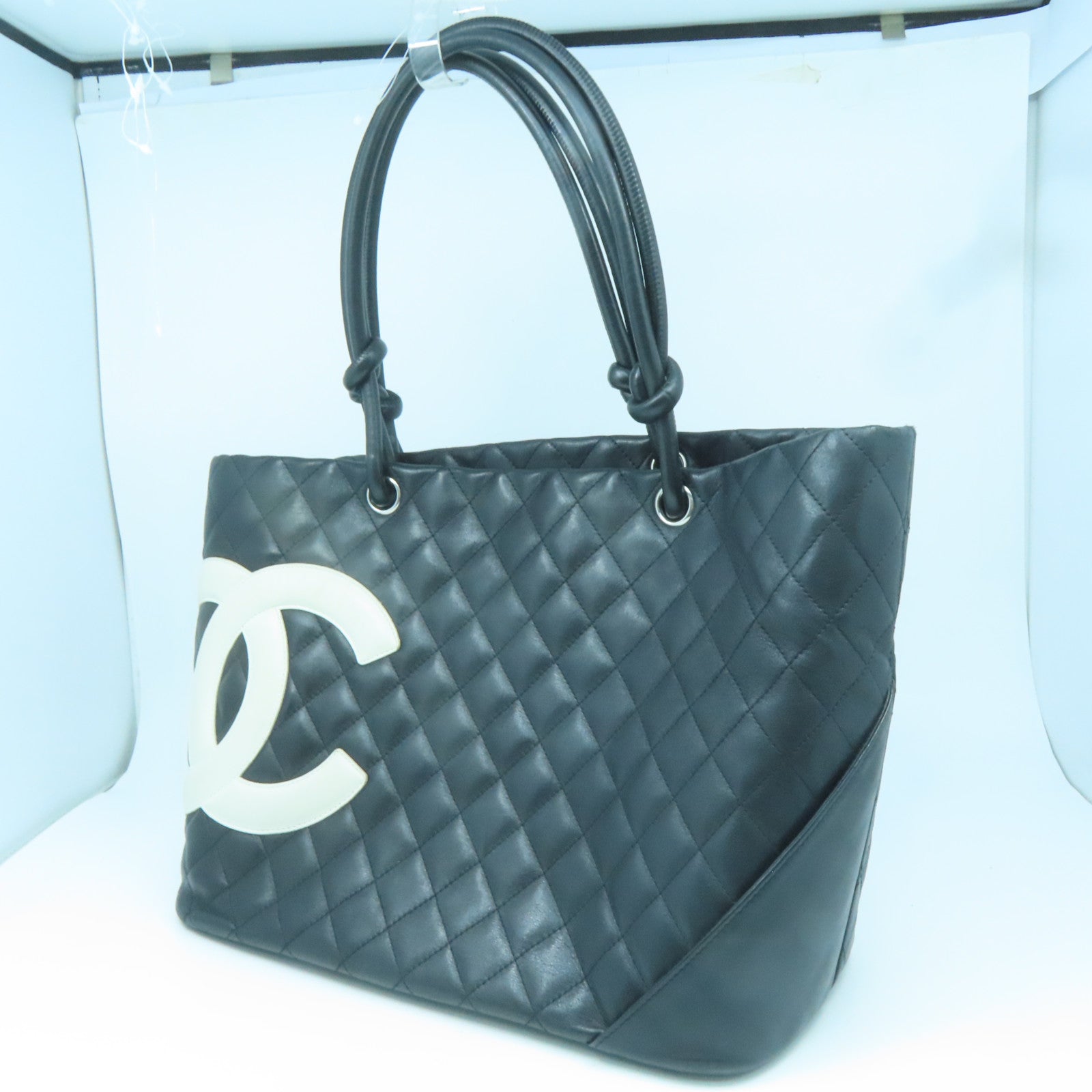 CHANEL 菱格牛皮皮革Cambon Totebag銀扣肩背袋黑色
