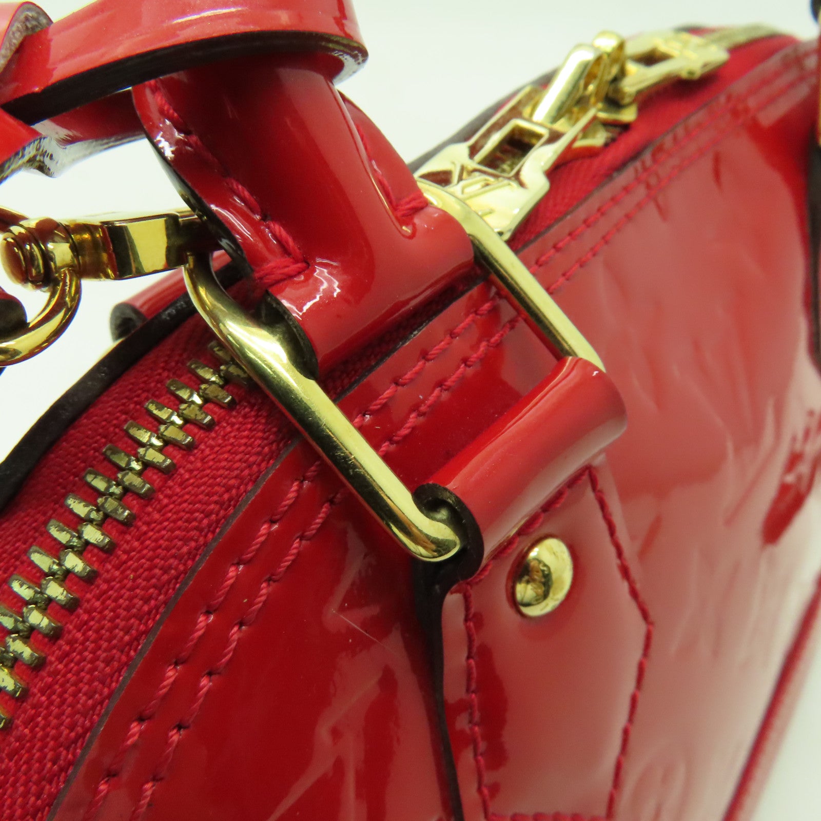 LOUIS VUITTON Vernis Alma BB金扣手挽肩背兩用袋紅色