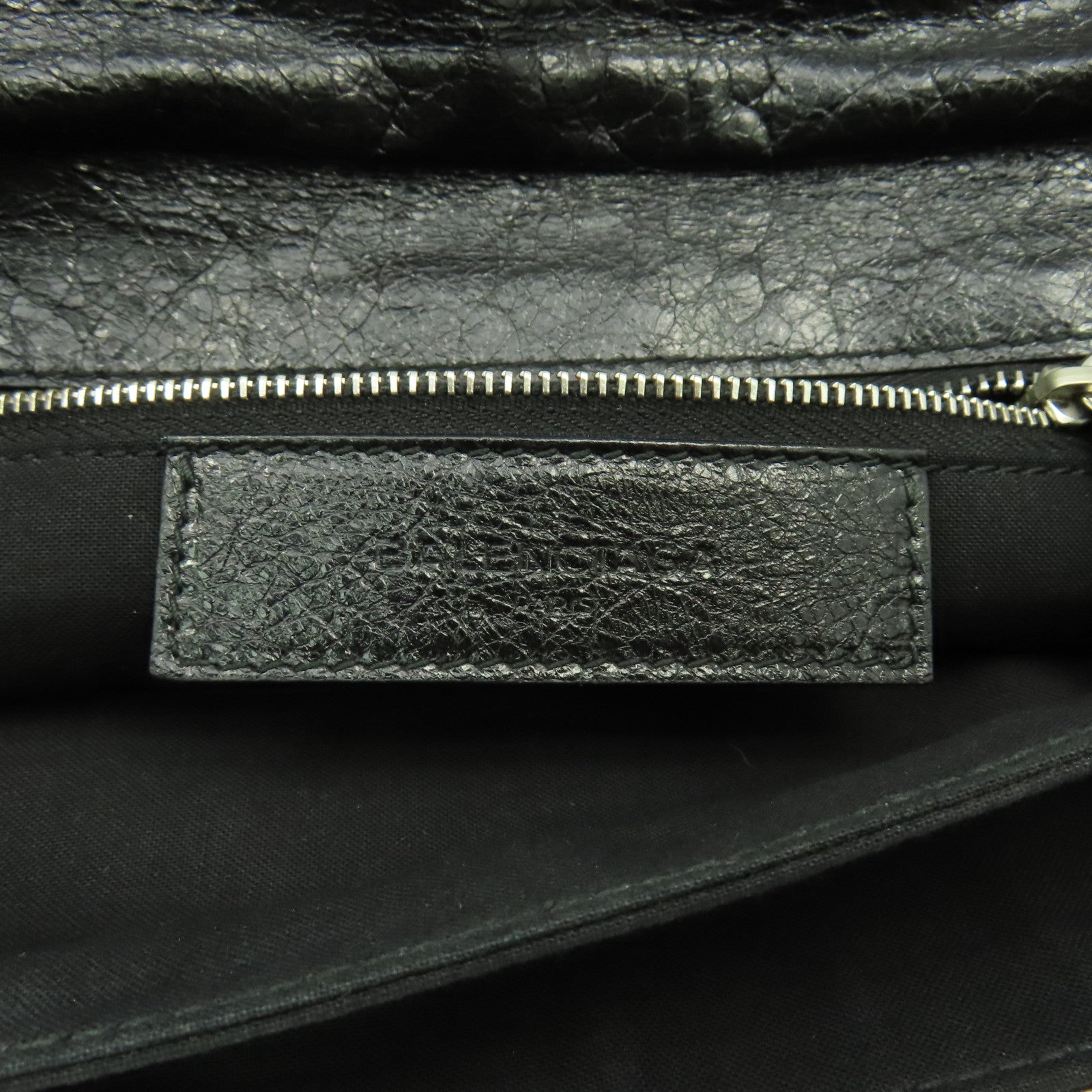 BALENCIAGA 牛皮皮革Shoulder Bag銀扣肩背袋黑色