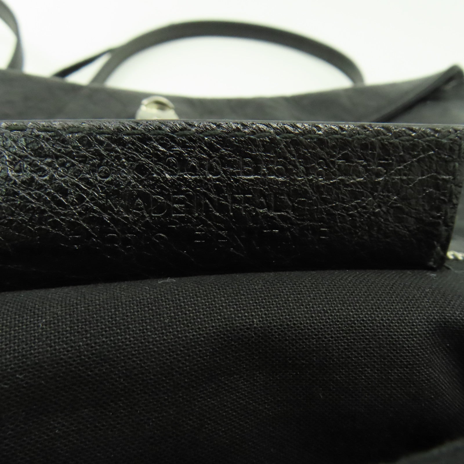BALENCIAGA 牛皮皮革Shoulder Bag銀扣肩背袋黑色