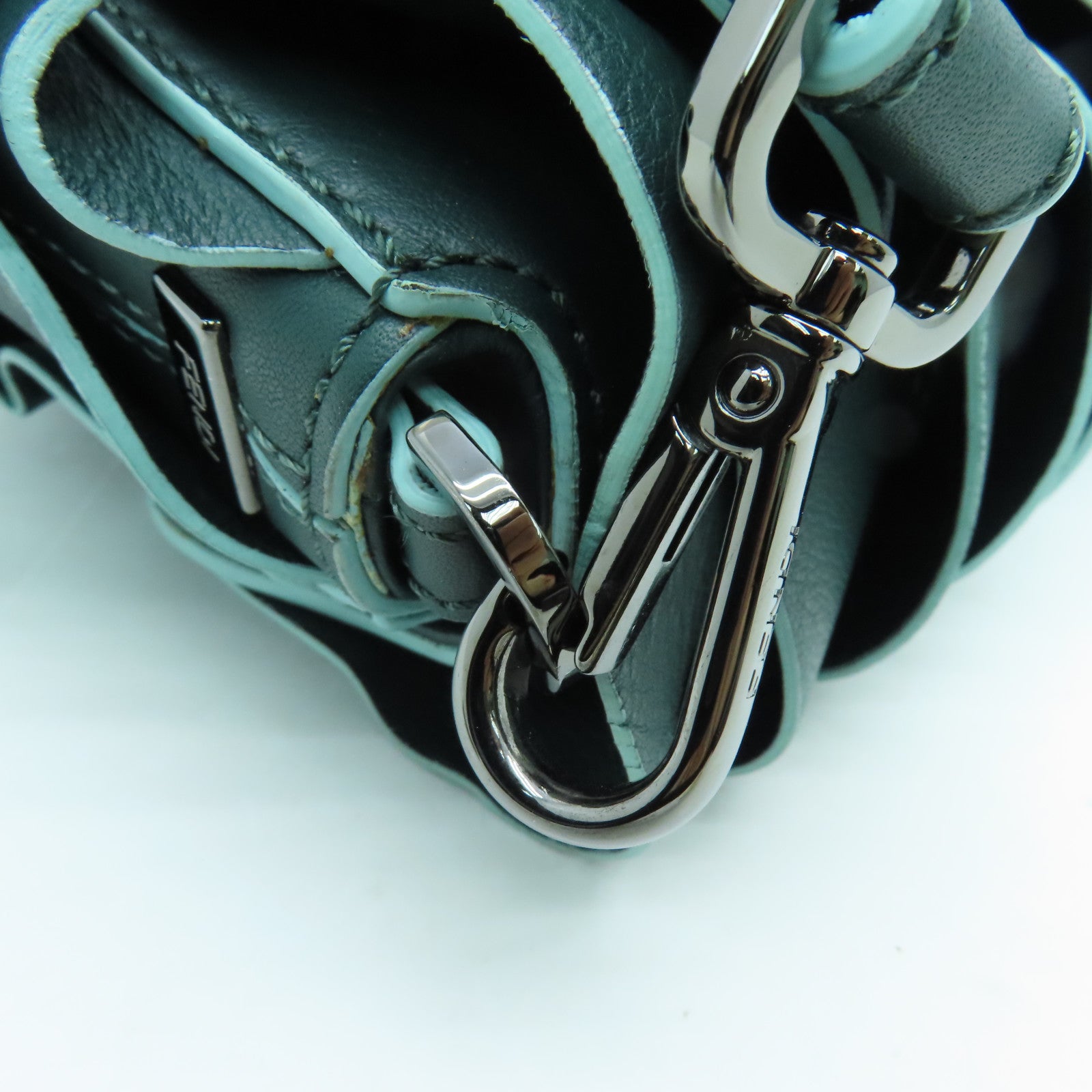 FENDI 牛皮皮革Shoulder Bag銀扣肩背袋綠色