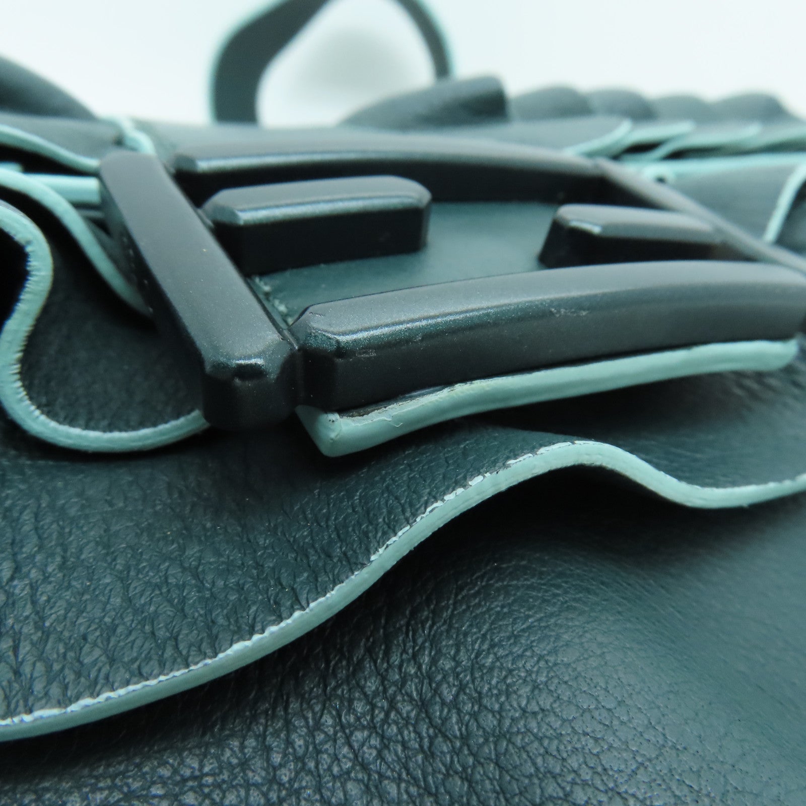 FENDI 牛皮皮革Shoulder Bag銀扣肩背袋綠色
